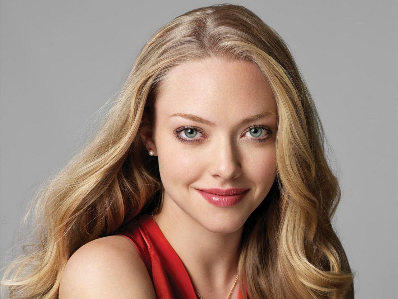 Awesome Amanda Seyfried free background ID:83724 for hd 1280x960 PC