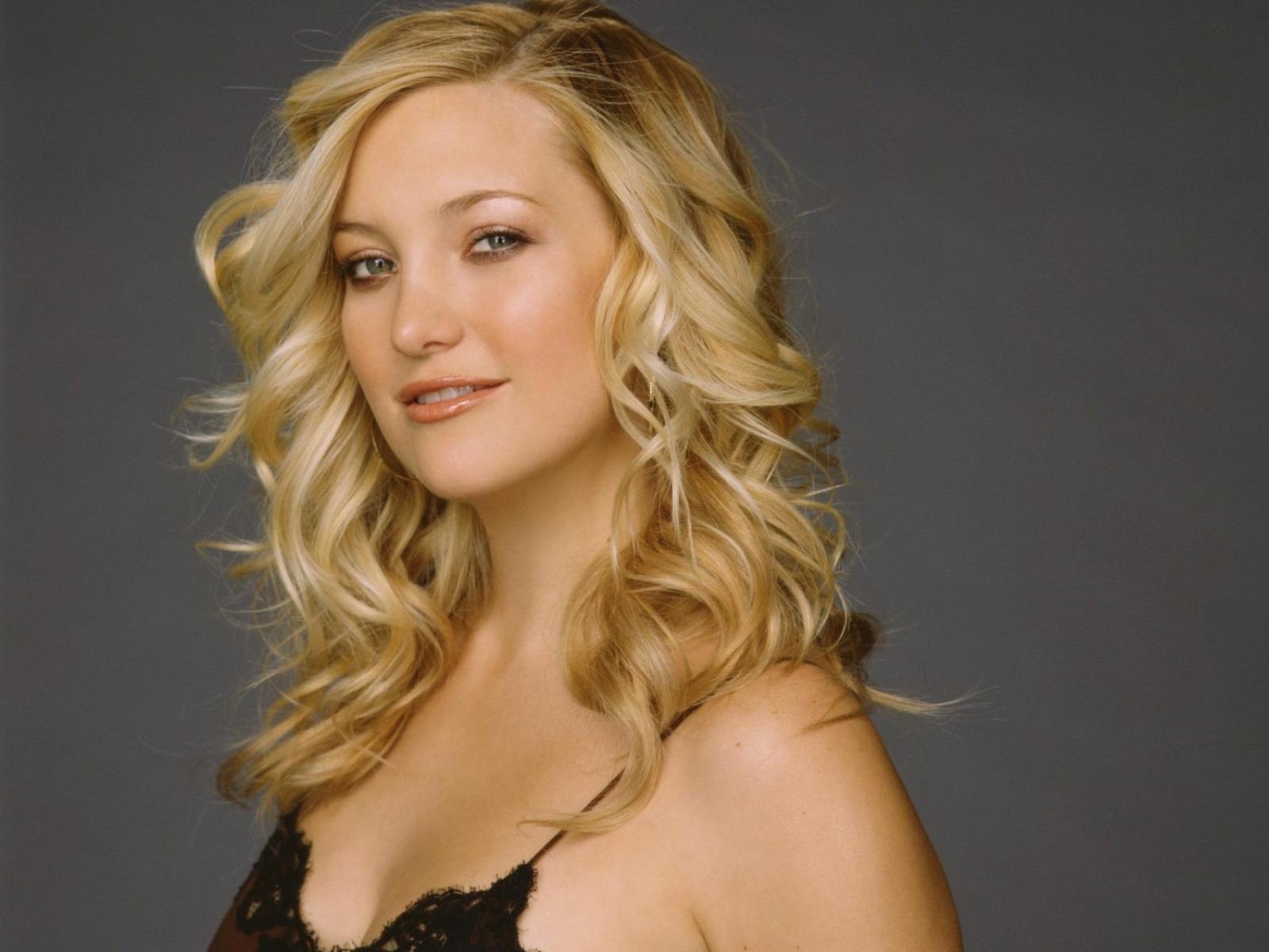 Free download Kate Hudson wallpaper ID:89395 hd 1600x1200 for computer