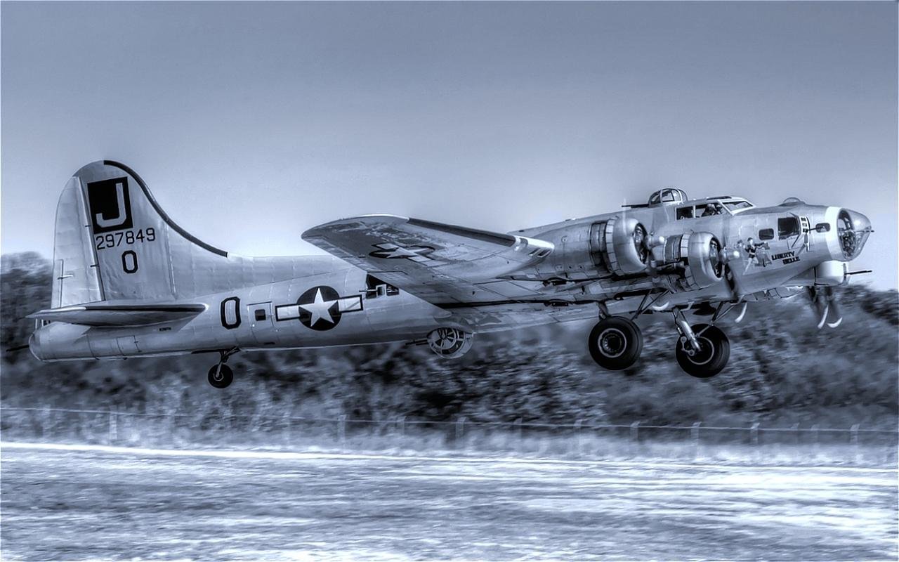 High resolution Boeing B-17 Flying Fortress hd 1280x800 wallpaper ID:214176 for desktop
