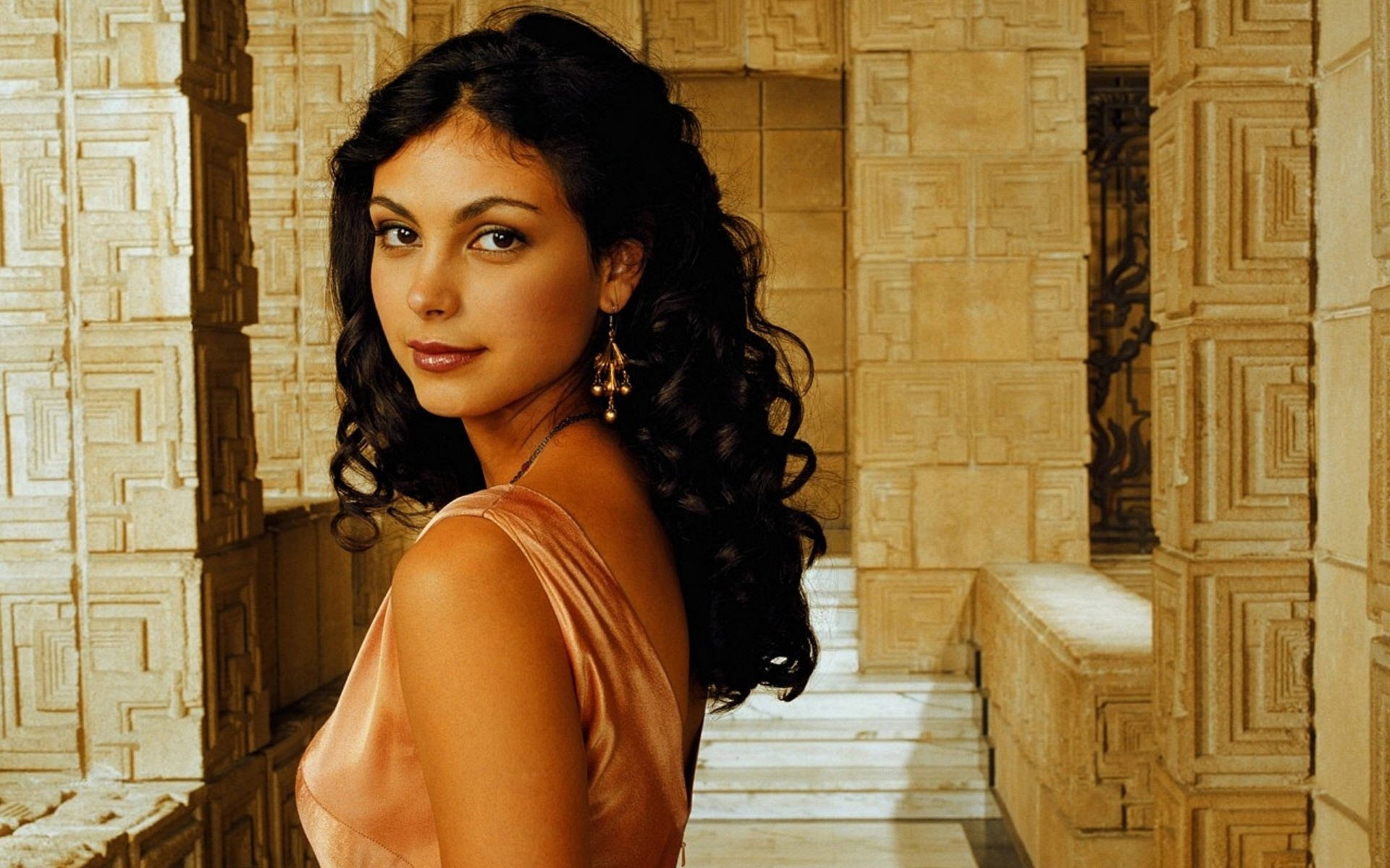 Free download Morena Baccarin background ID:48523 hd 1920x1200 for computer