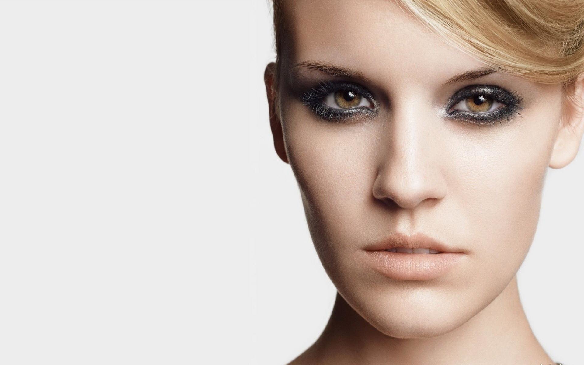 Download hd 1920x1200 Maggie Grace desktop background ID:101281 for free