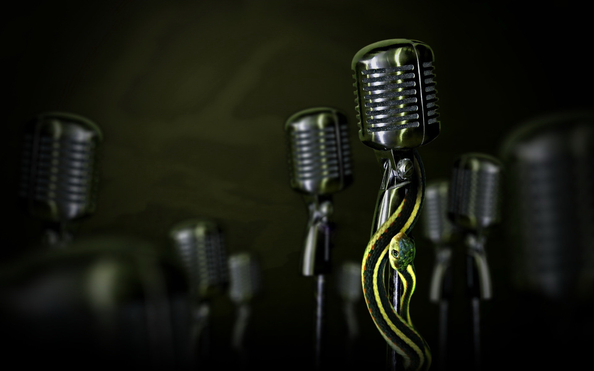 Download hd 1920x1200 Microphone computer background ID:271515 for free