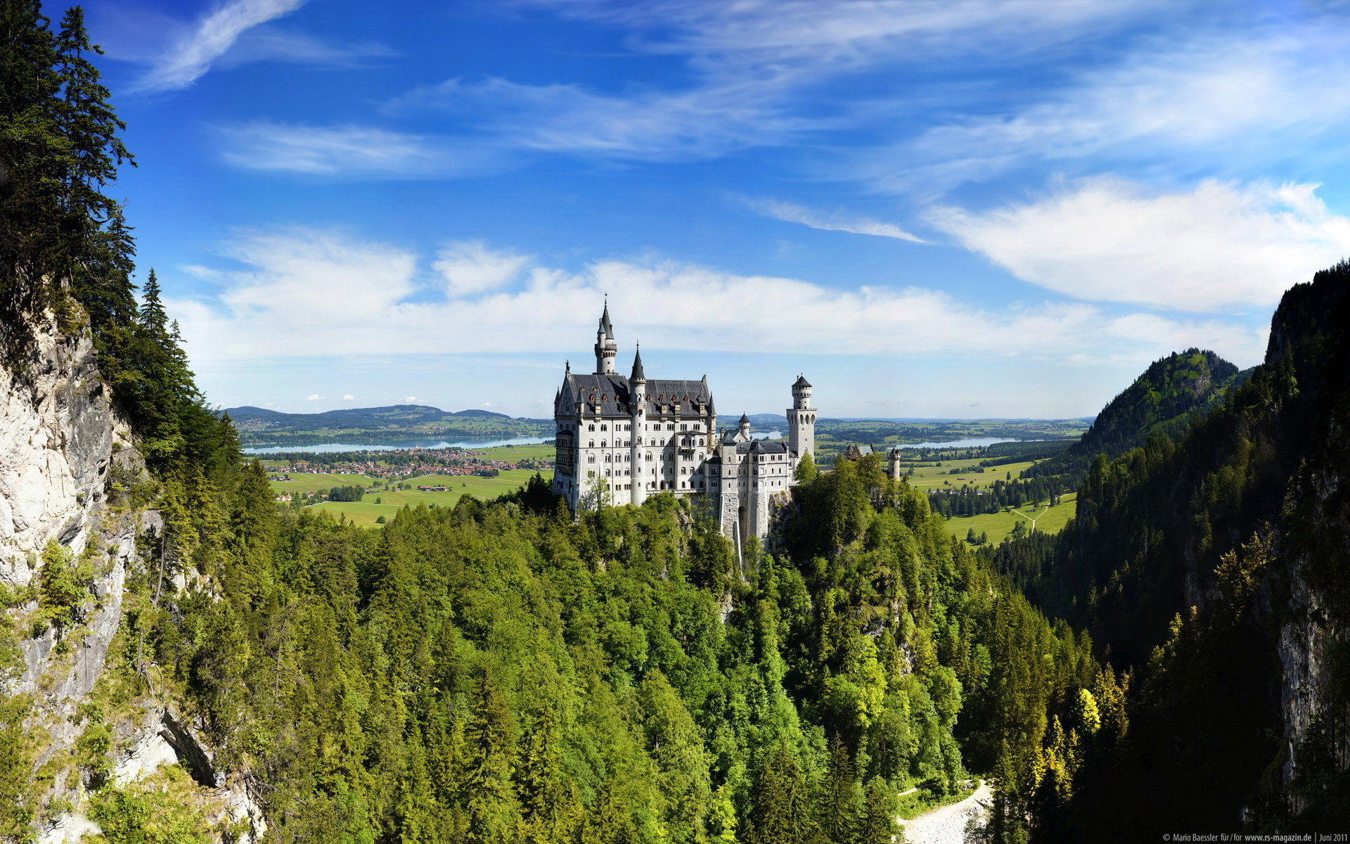 Free download Neuschwanstein Castle background ID:492676 hd 1920x1200 for desktop