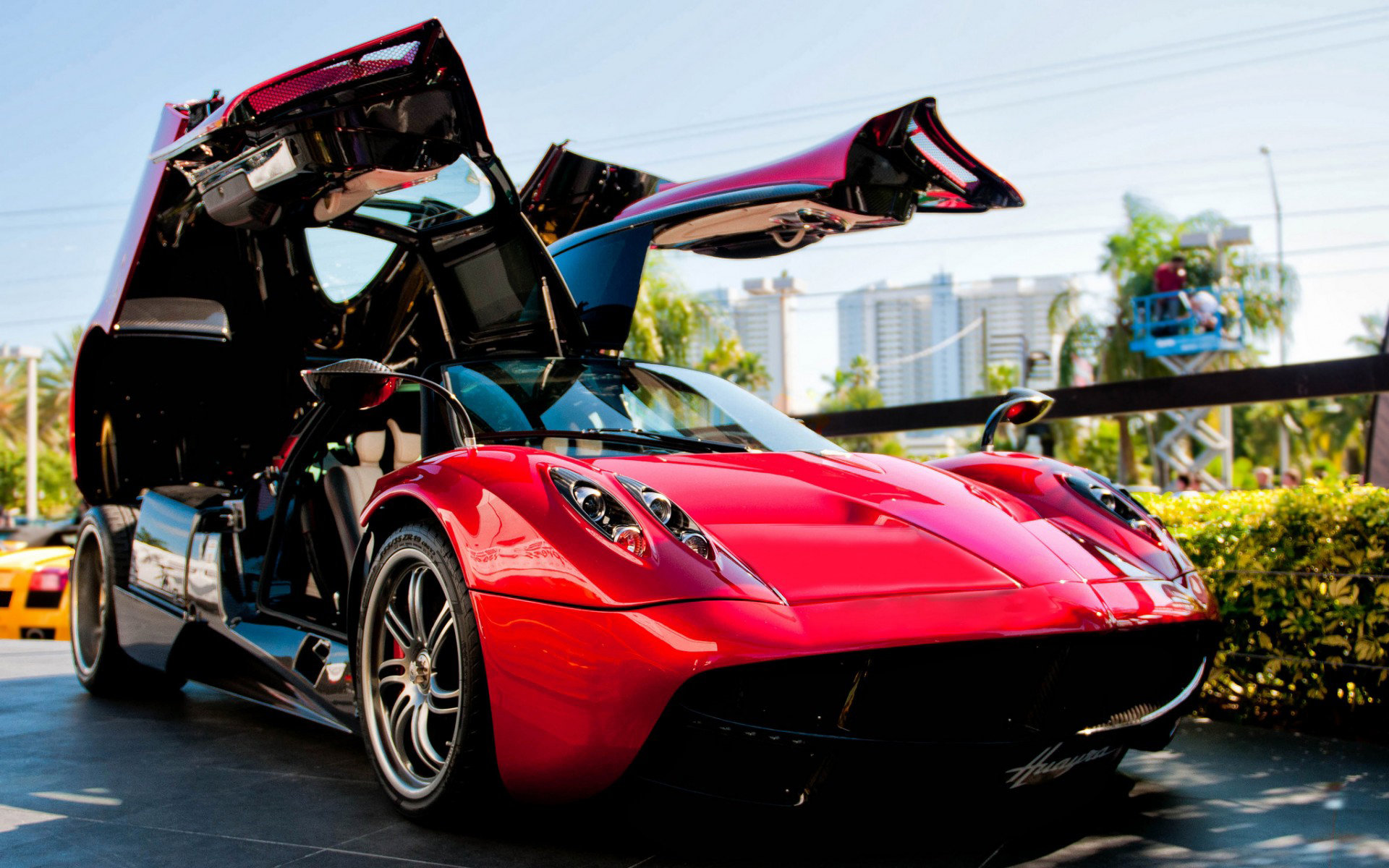 Free download Pagani Huayra background ID:160164 hd 1920x1200 for PC