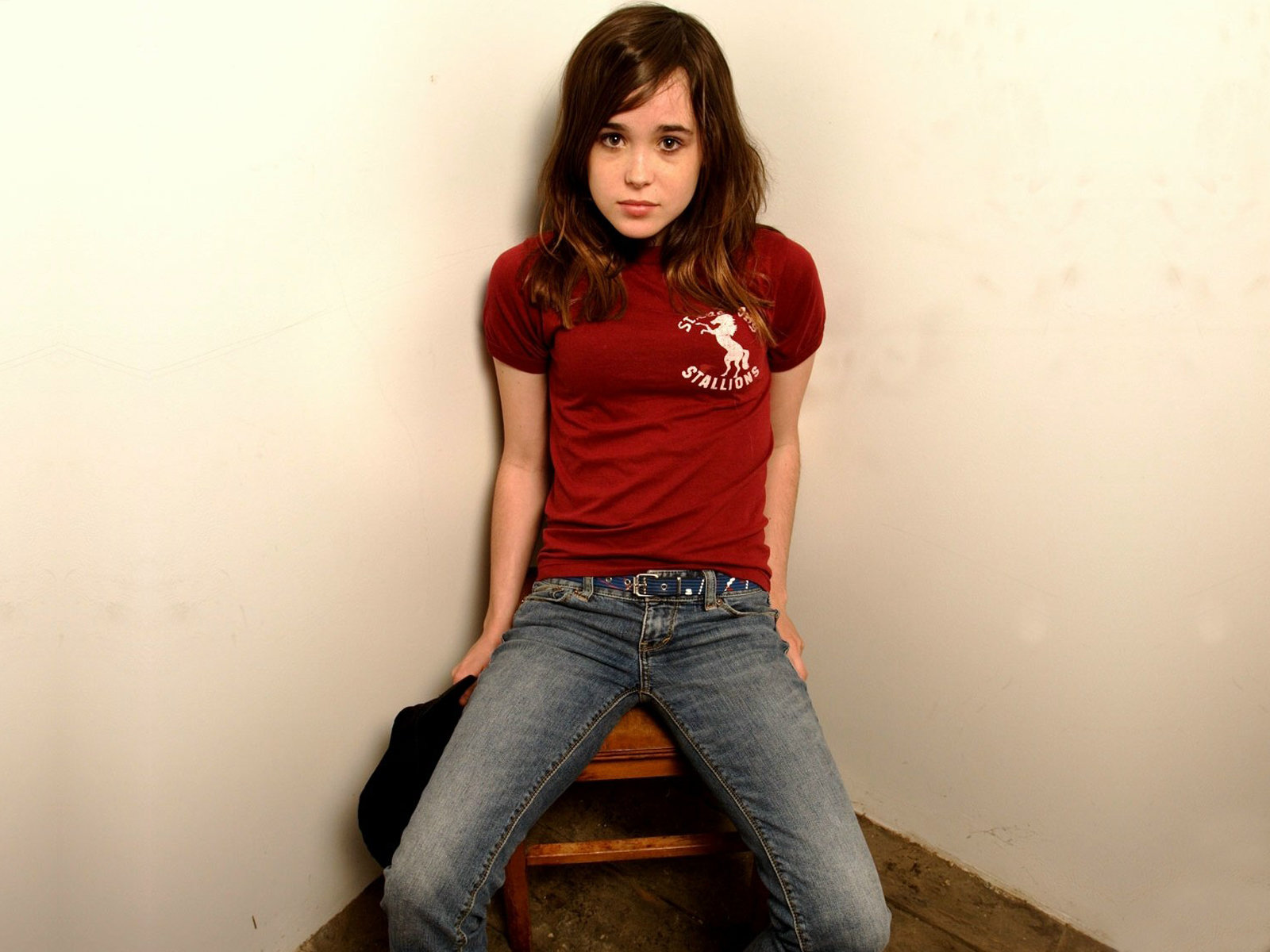 High resolution Ellen Page hd 1600x1200 background ID:321888 for PC