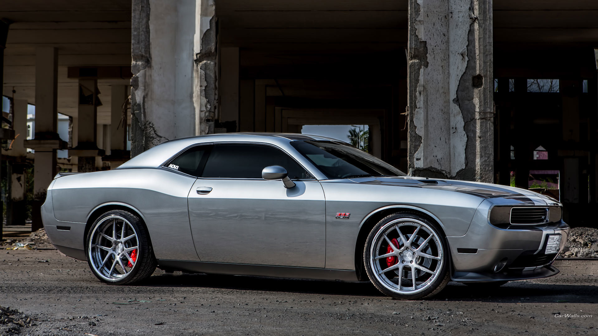 Download full hd 1080p Dodge Challenger SRT8 computer background ID:445867 for free
