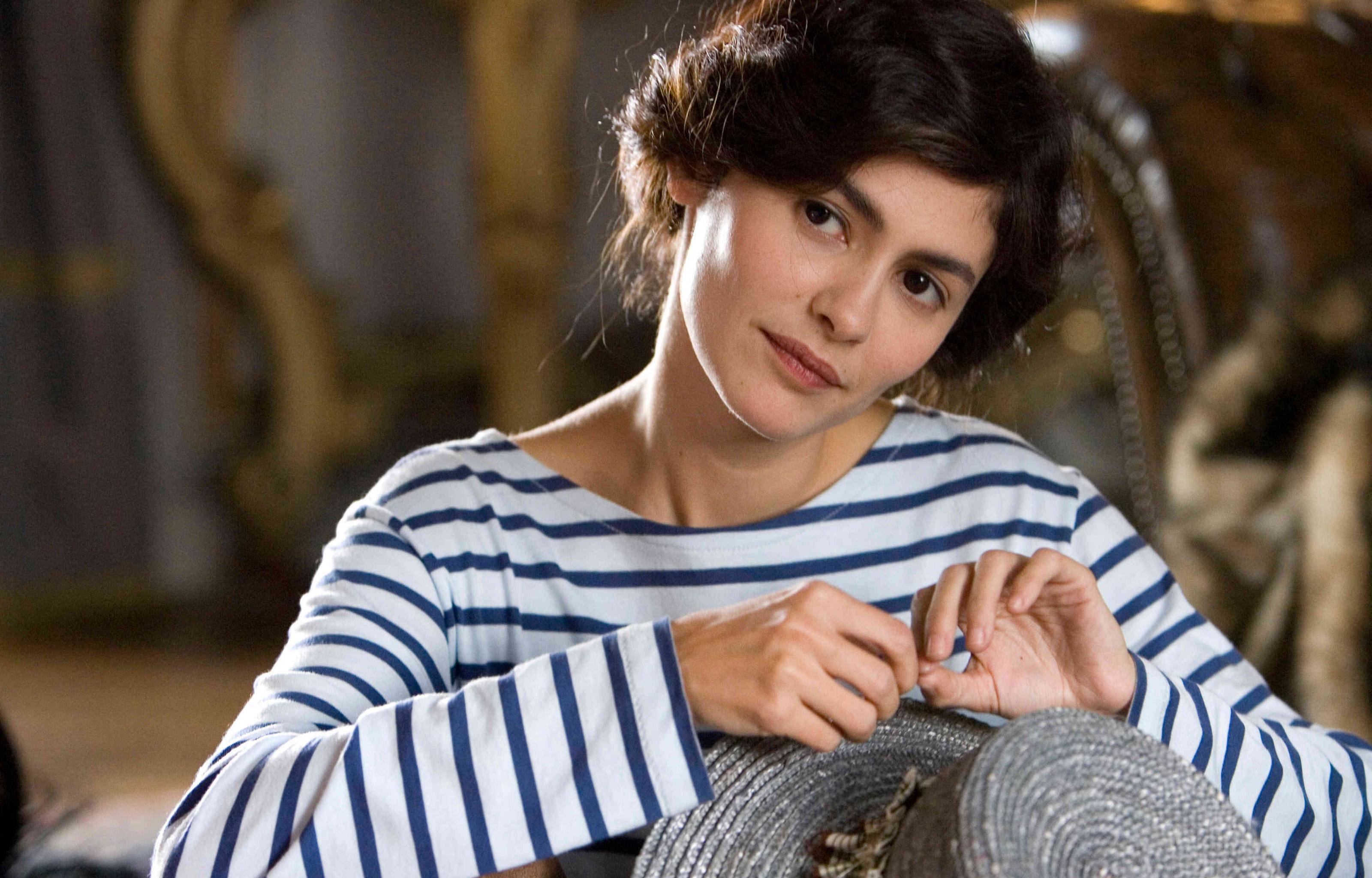 Download hd 3200x2048 Audrey Tautou desktop background ID:340680 for free