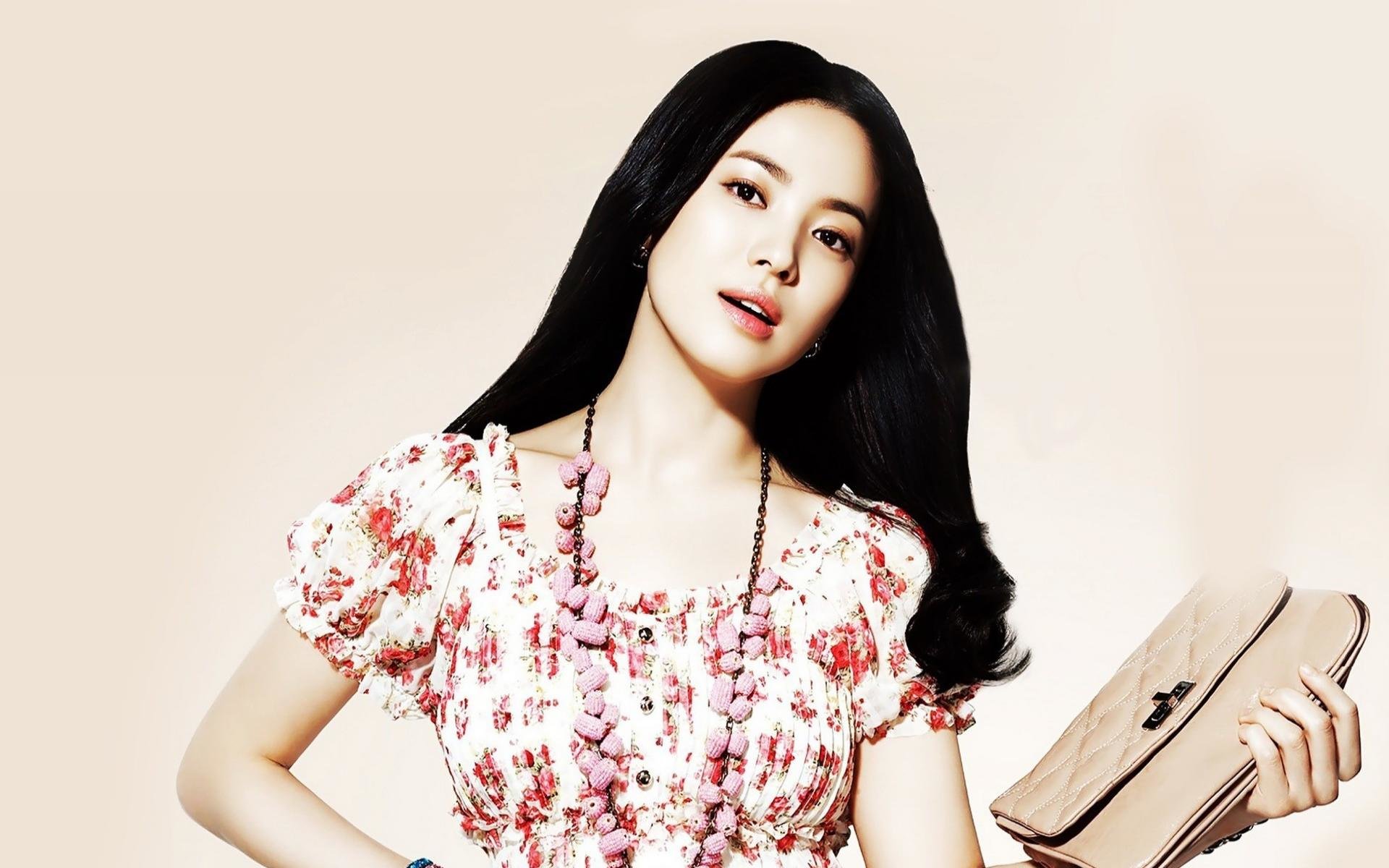 Free download Song Hye-kyo background ID:469335 hd 1920x1200 for PC