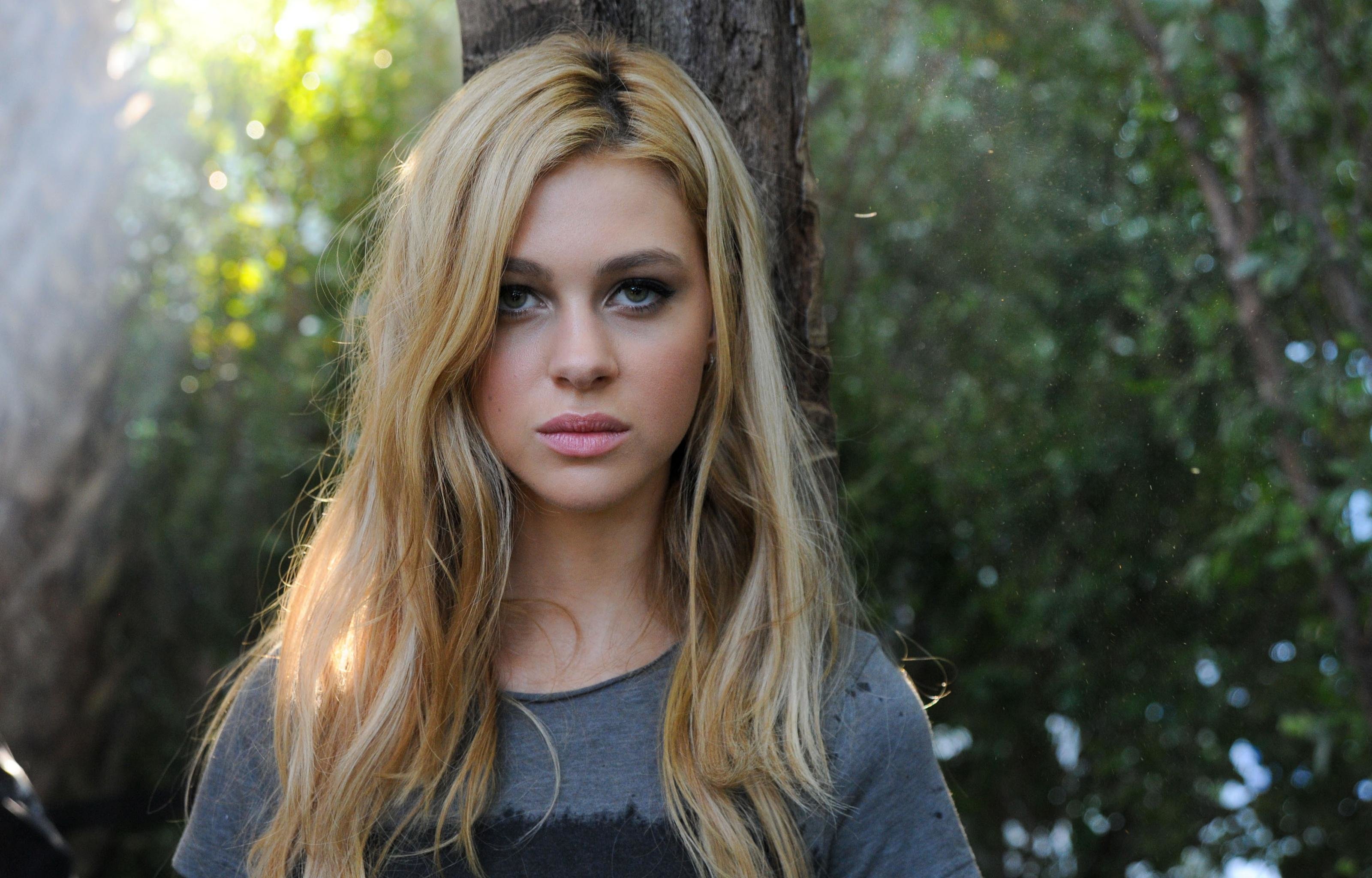 Download hd 3200x2048 Nicola Peltz PC background ID:130531 for free