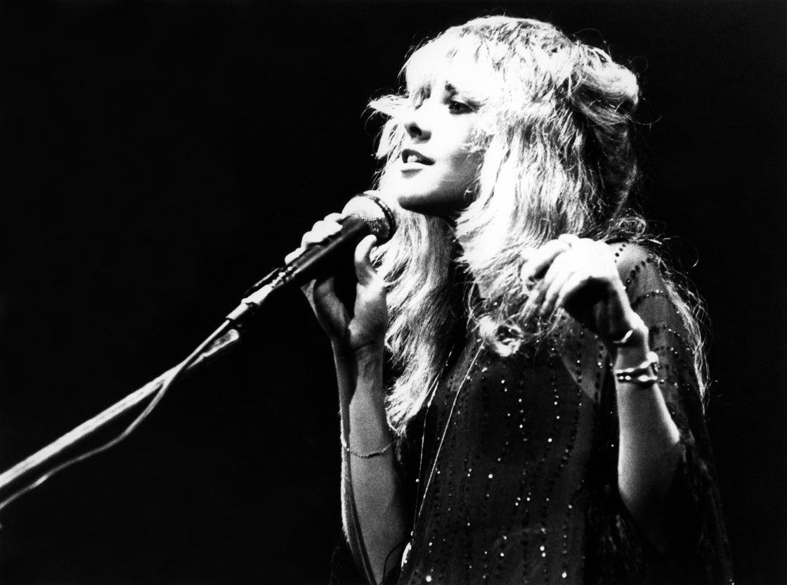 Download hd 1120x832 Stevie Nicks computer wallpaper ID:469443 for free