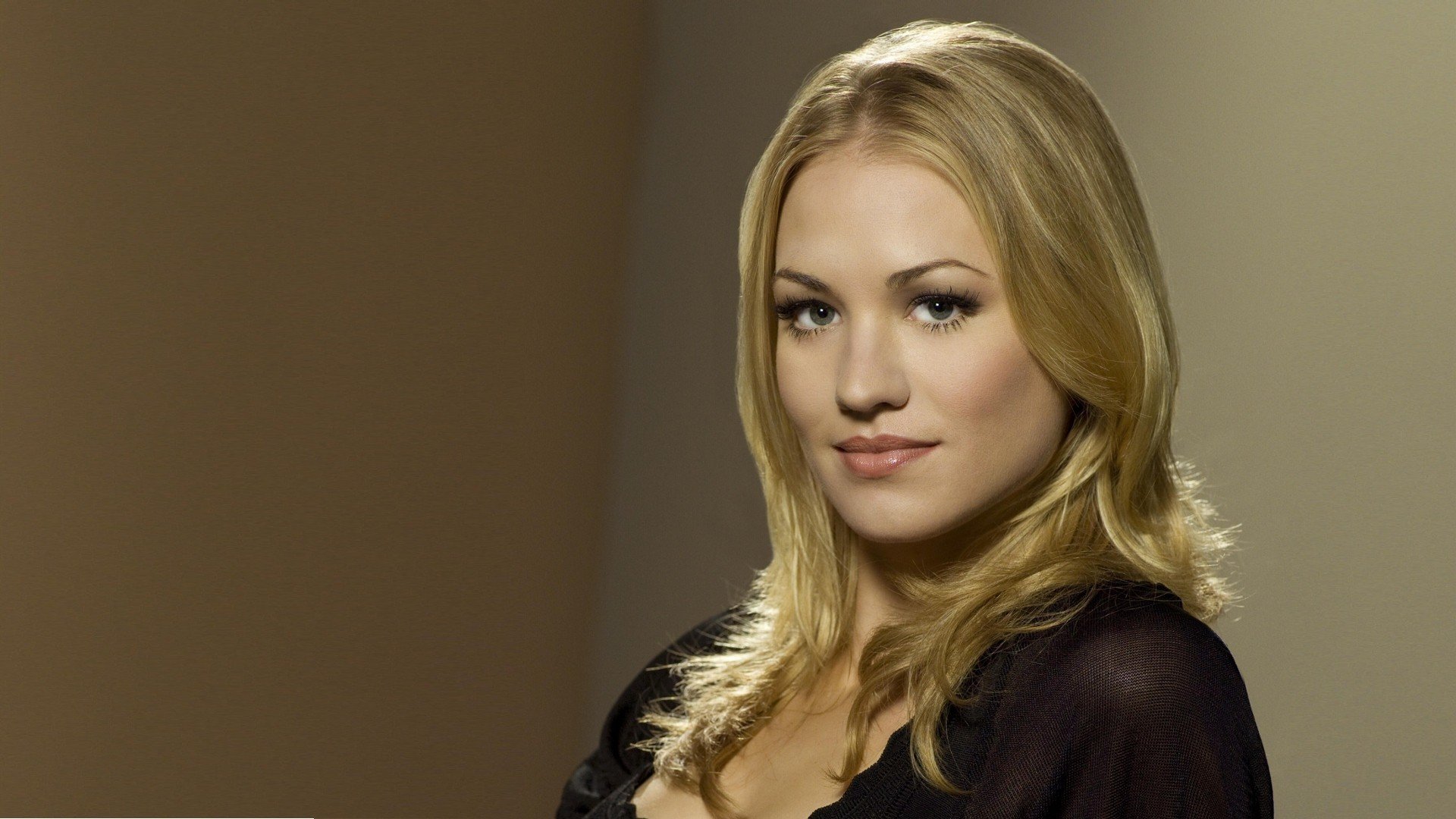 Awesome Yvonne Strahovski free background ID:445696 for hd 1080p computer