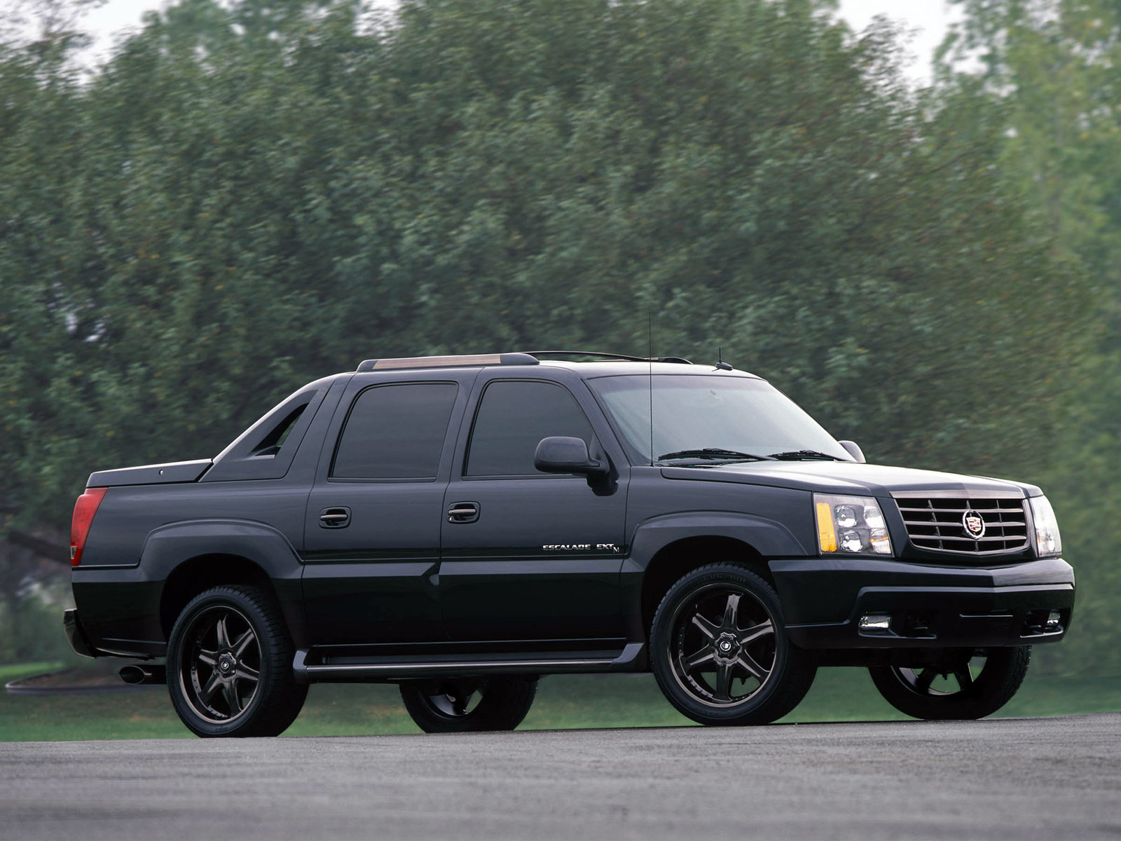 Awesome Cadillac Escalade free wallpaper ID:269722 for hd 1600x1200 computer