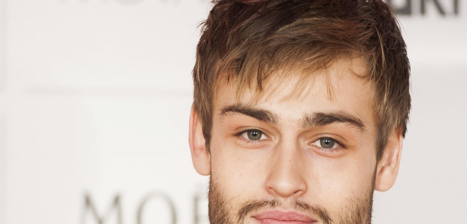 Download hd 1600x768 Douglas Booth computer wallpaper ID:144824 for free