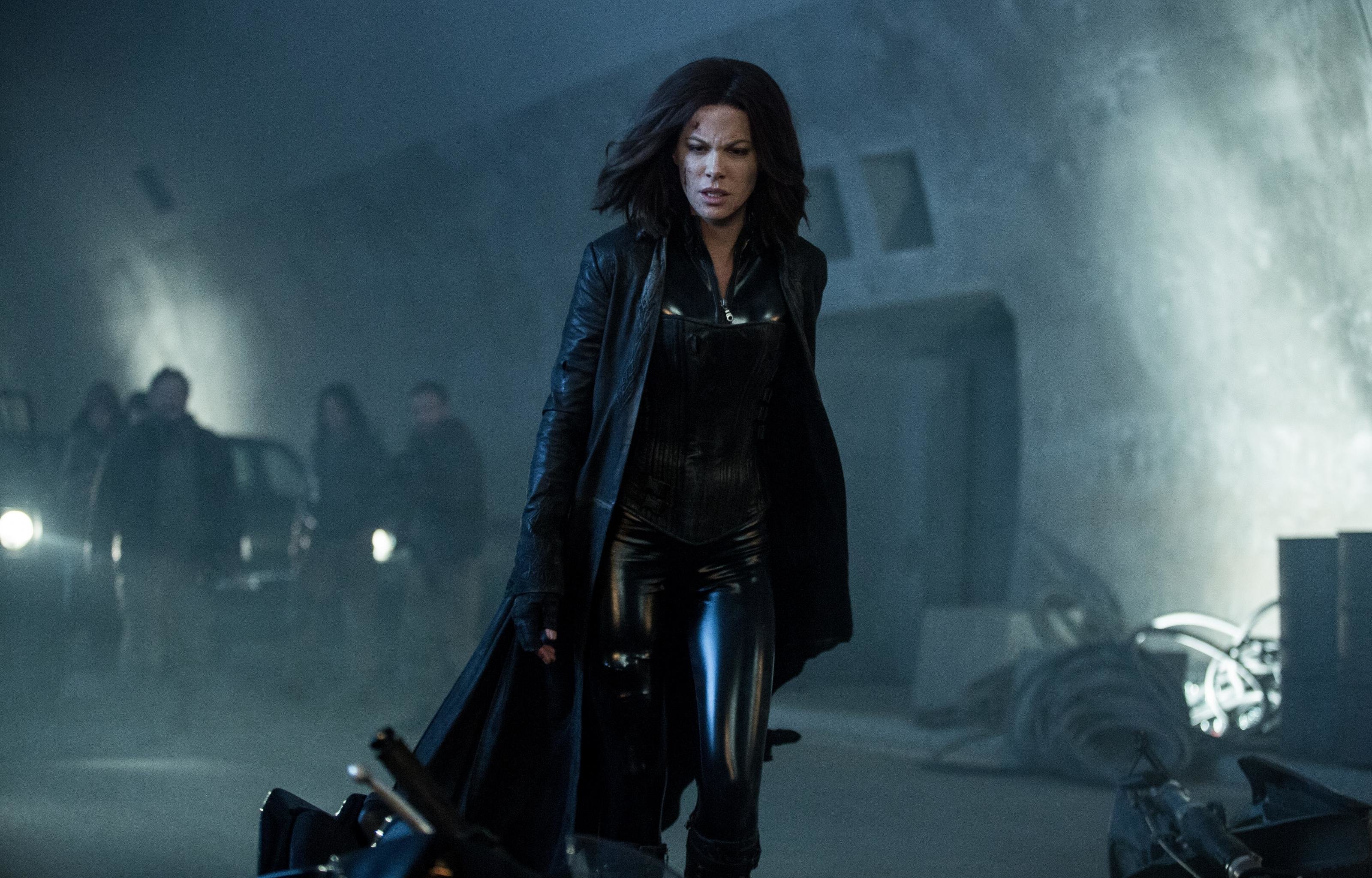 Awesome Underworld: Blood Wars free wallpaper ID:26096 for hd 3200x2048 computer