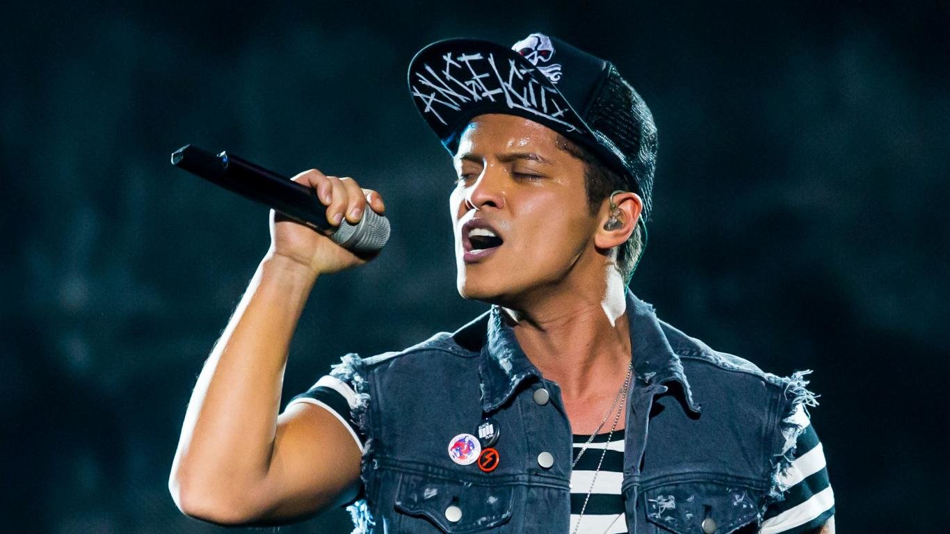 Free Bruno Mars high quality background ID:298127 for laptop computer