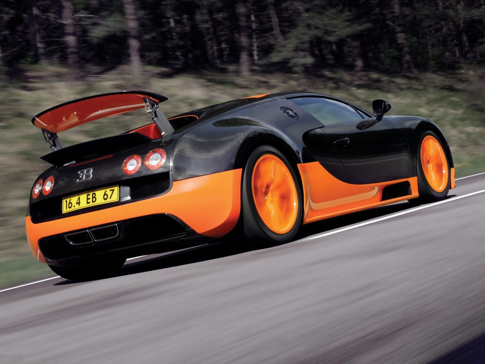 Free download Bugatti Veyron background ID:298052 hd 1600x1200 for desktop
