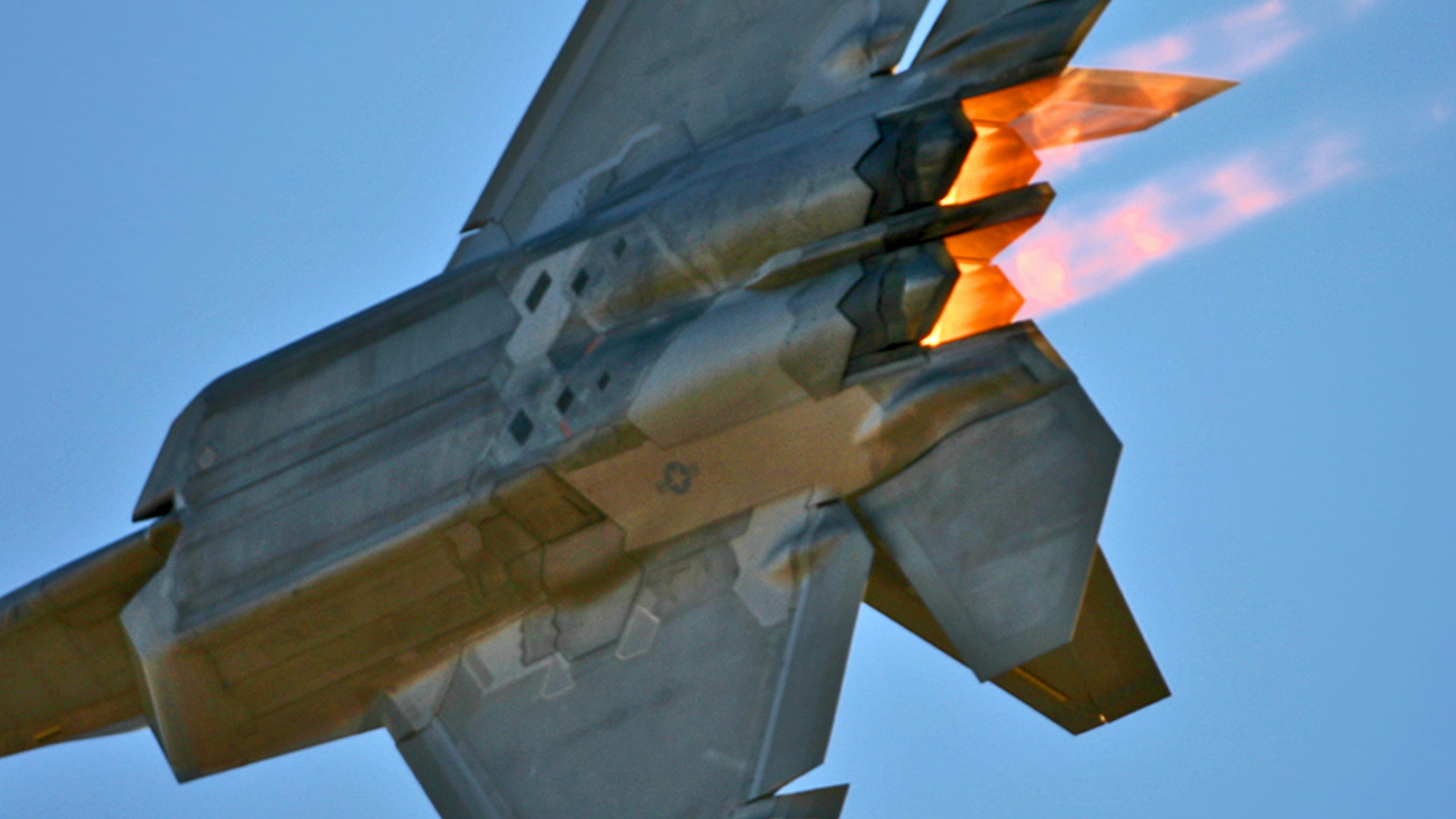 Free download Lockheed Martin F-22 Raptor wallpaper ID:446220 4k for PC