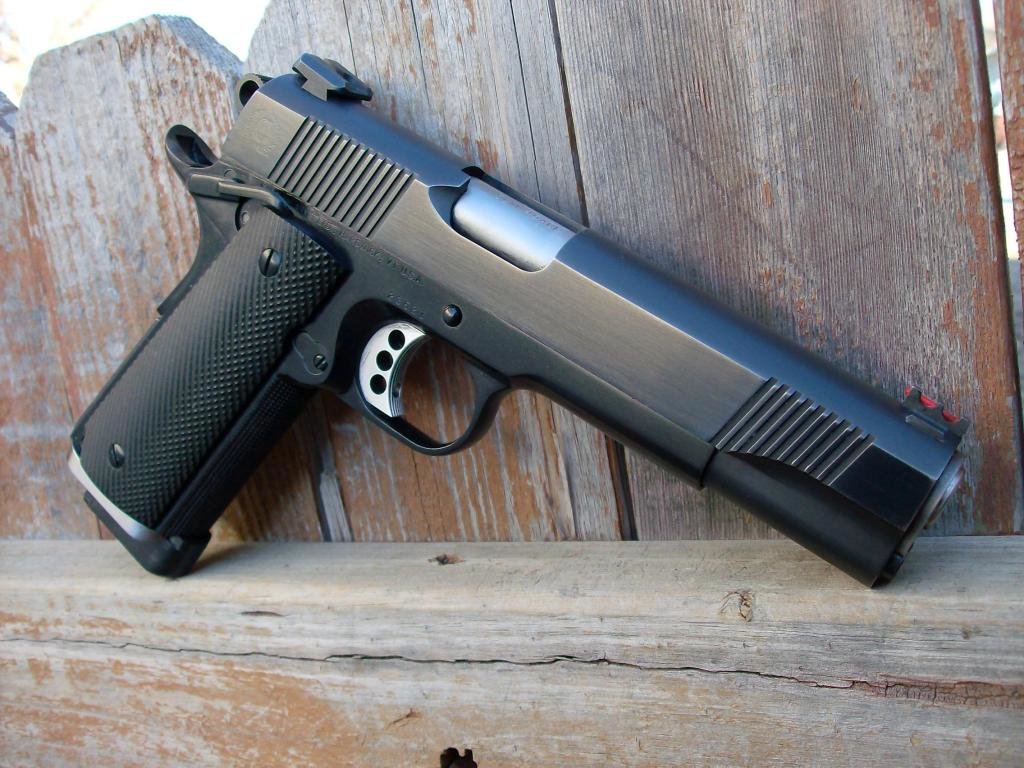 High resolution Colt 1911 hd 1024x768 wallpaper ID:74579 for PC