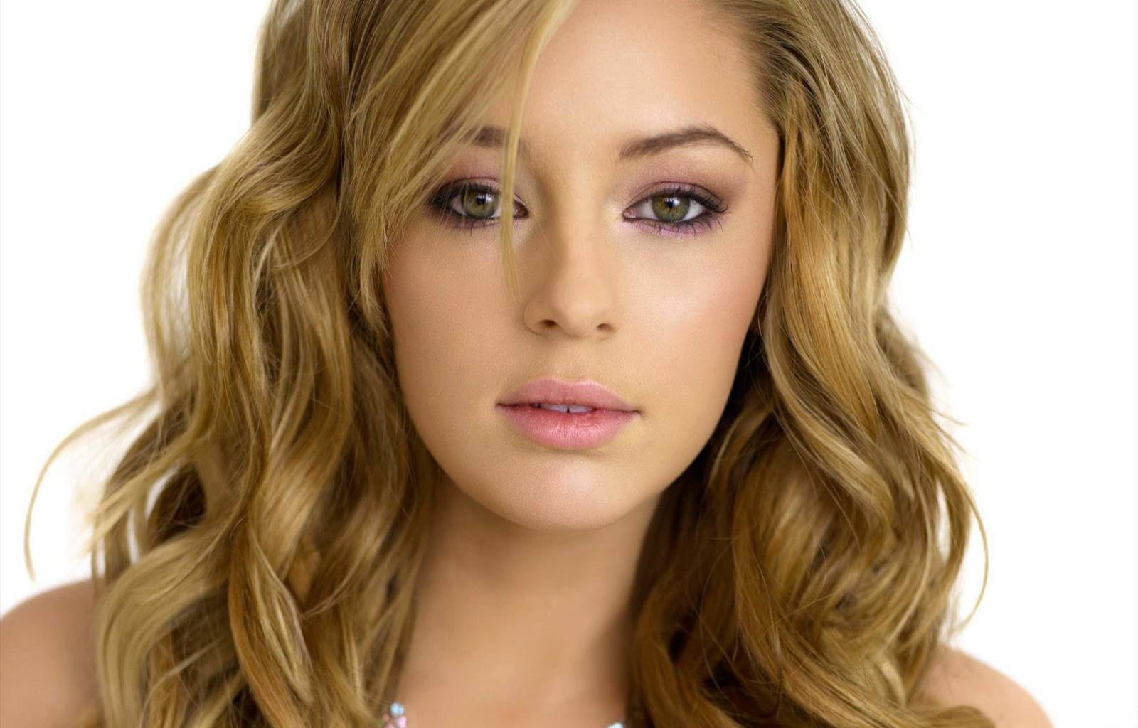 Download hd 1600x1024 Keeley Hazell computer background ID:34270 for free