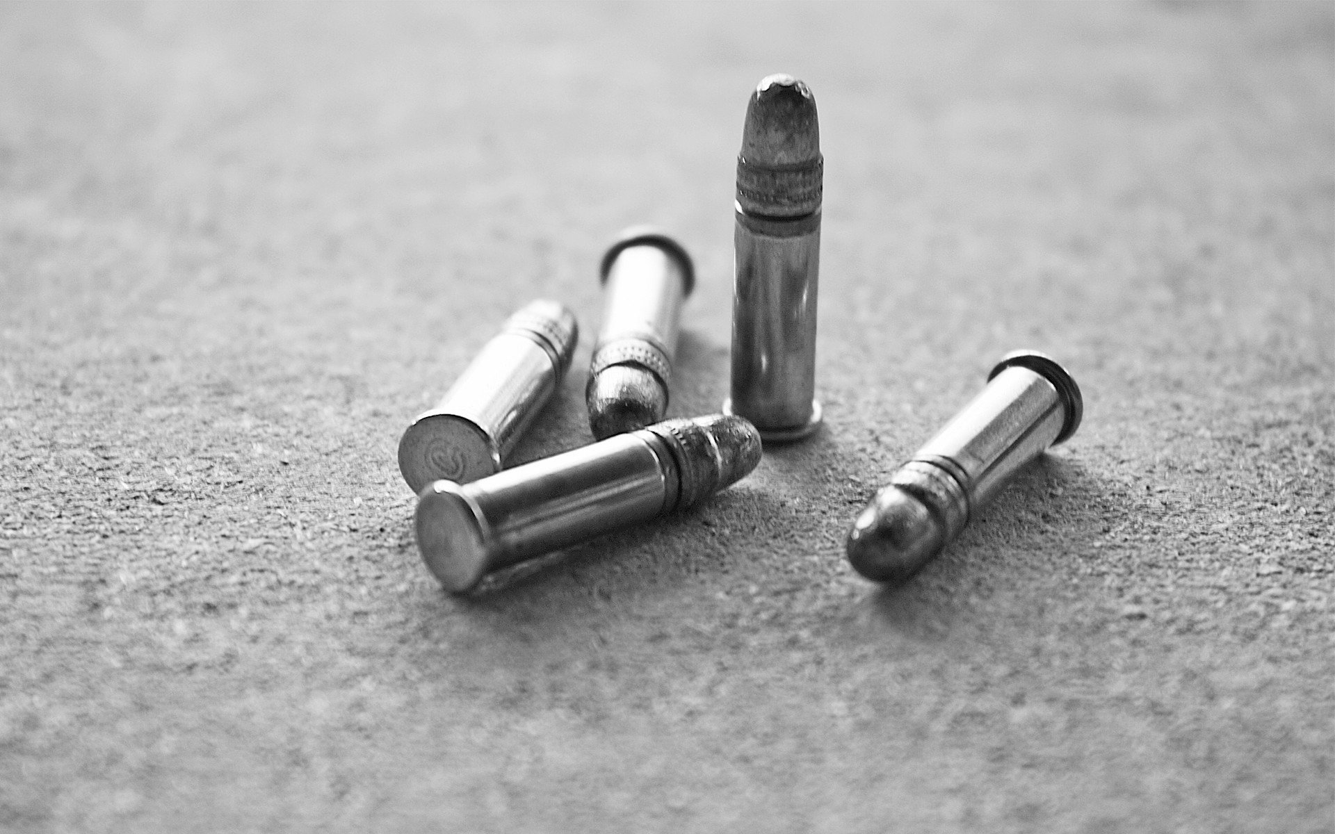 Free Bullet high quality background ID:306223 for hd 1920x1200 PC