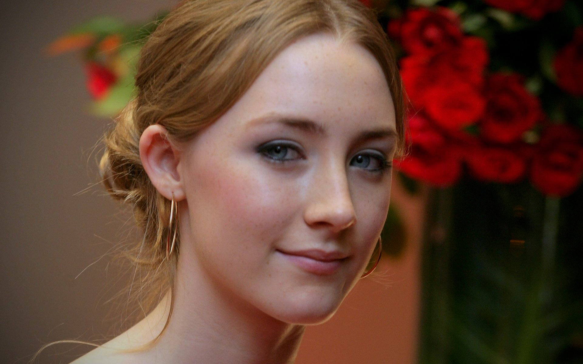 Free download Saoirse Ronan background ID:188721 hd 1920x1200 for computer