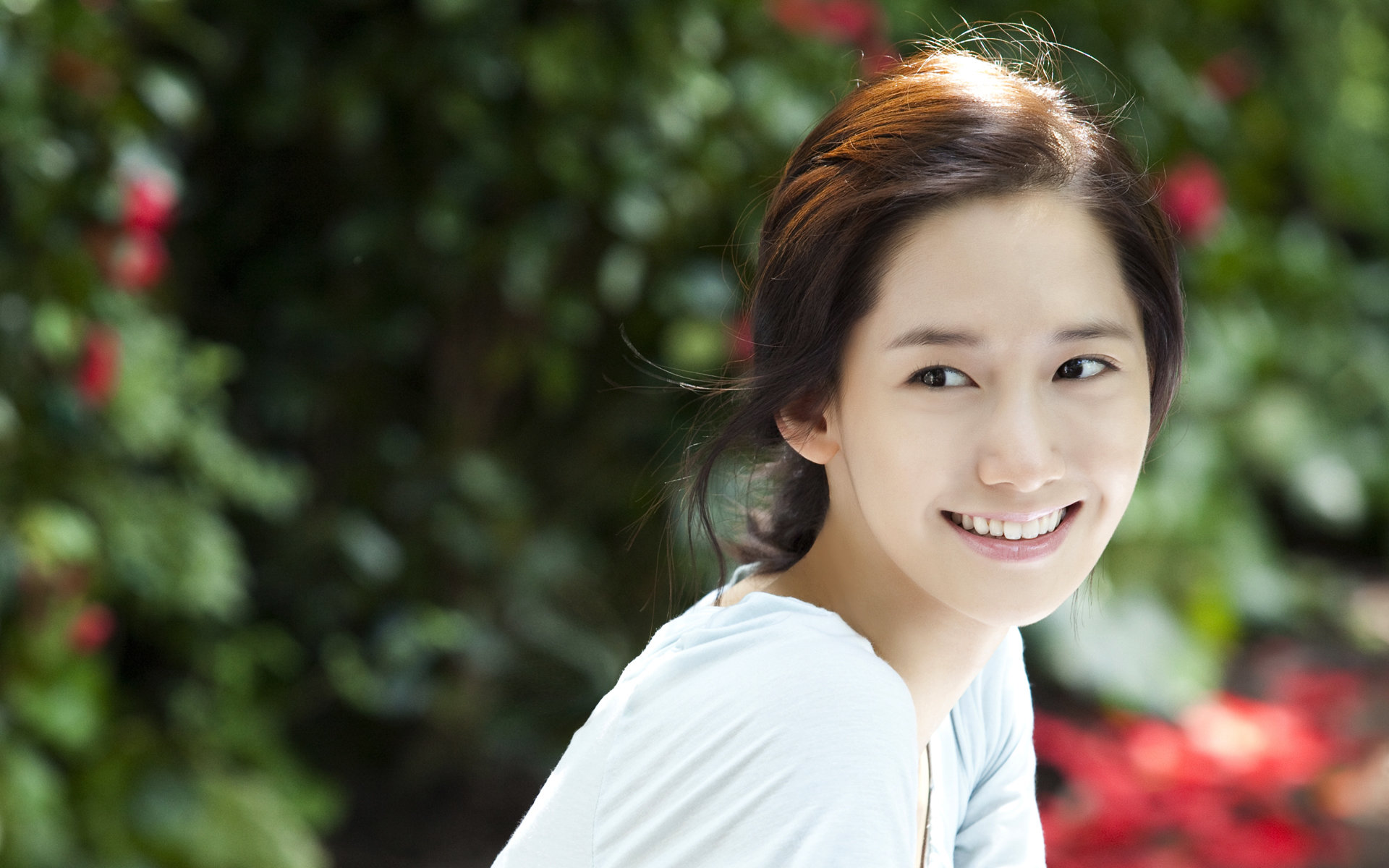 Free download Im Yoona background ID:63060 hd 1920x1200 for PC