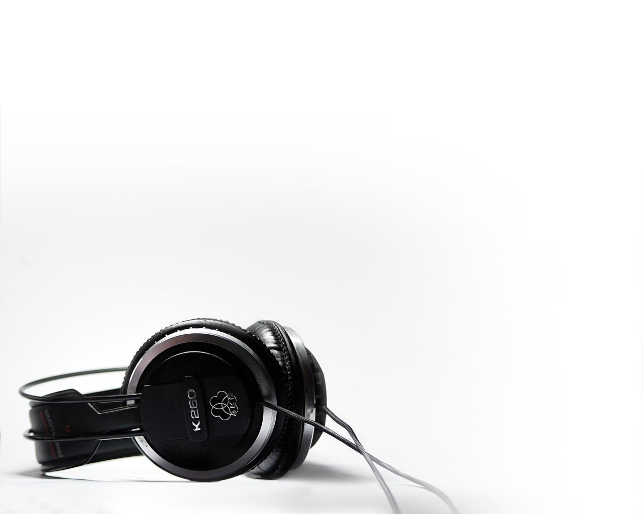 Free download Headphones background ID:47490 hd 1280x1024 for computer