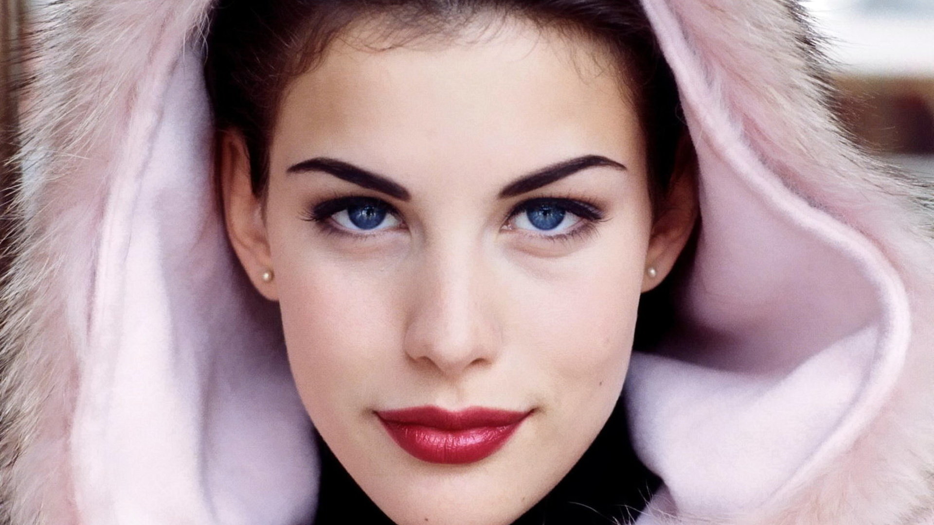Awesome Liv Tyler free background ID:344702 for 1080p desktop