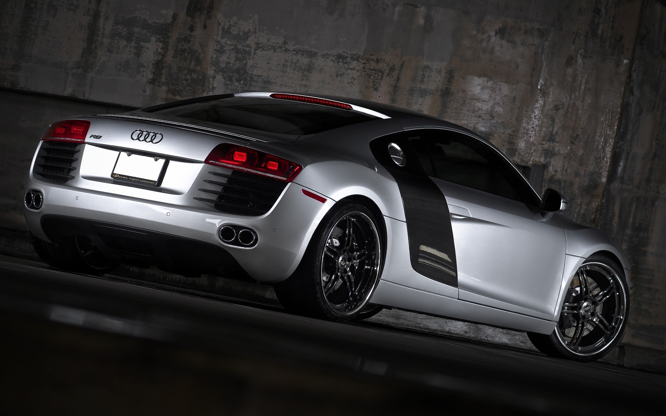 Free download Audi R8 background ID:452793 hd 2560x1600 for desktop