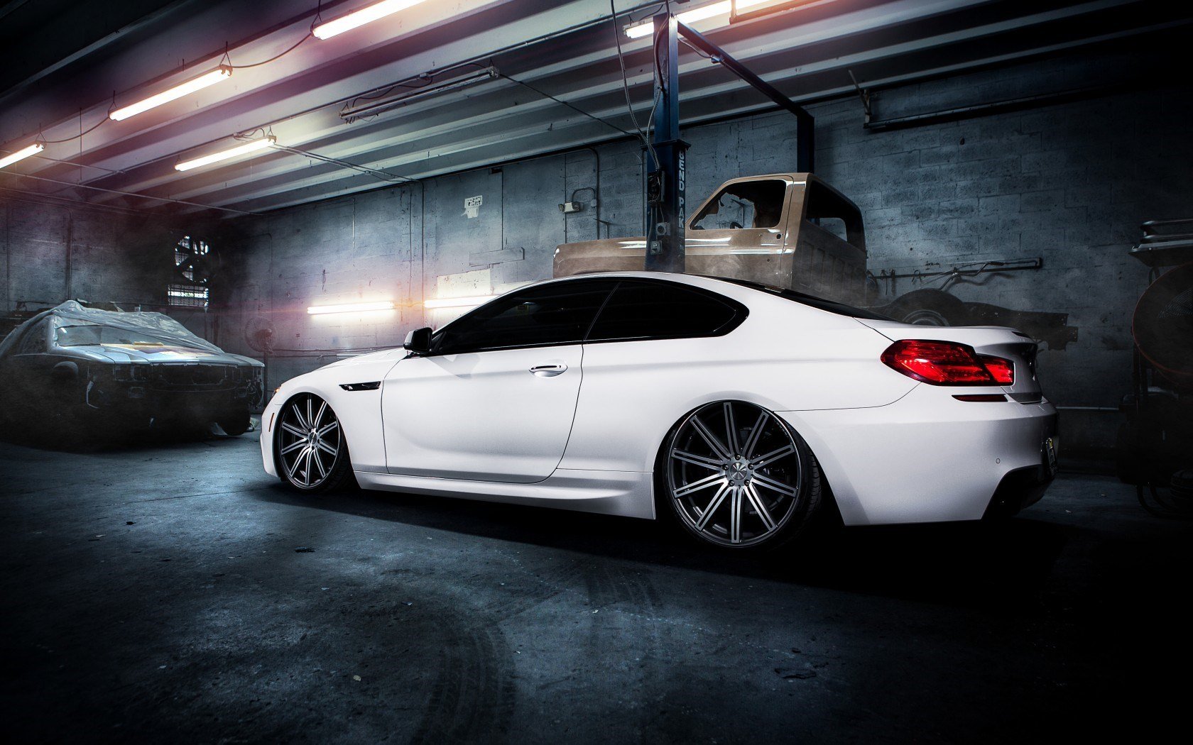 Free download BMW M6 wallpaper ID:27368 hd 1680x1050 for computer
