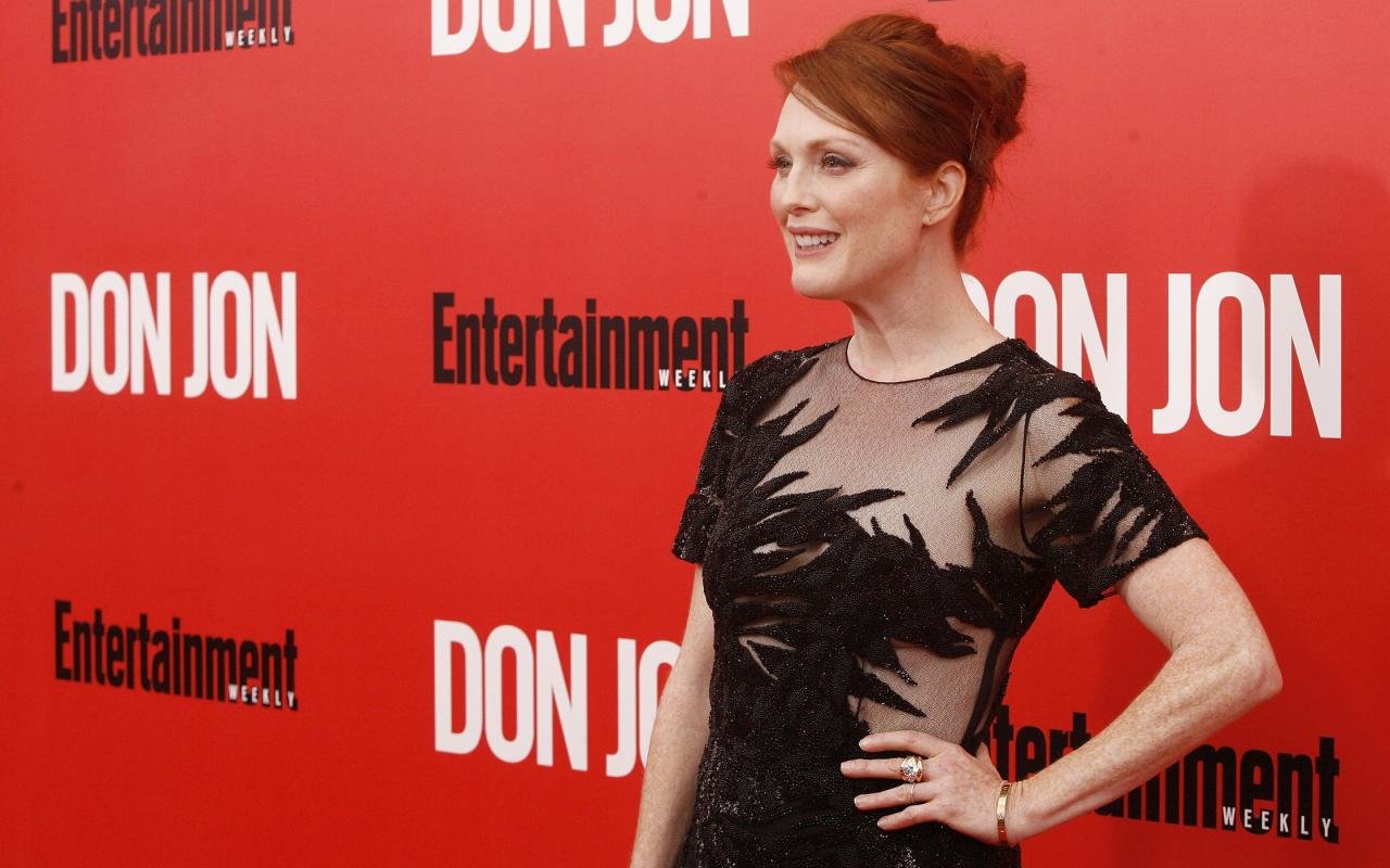 Free download Julianne Moore background ID:100742 hd 1280x800 for computer