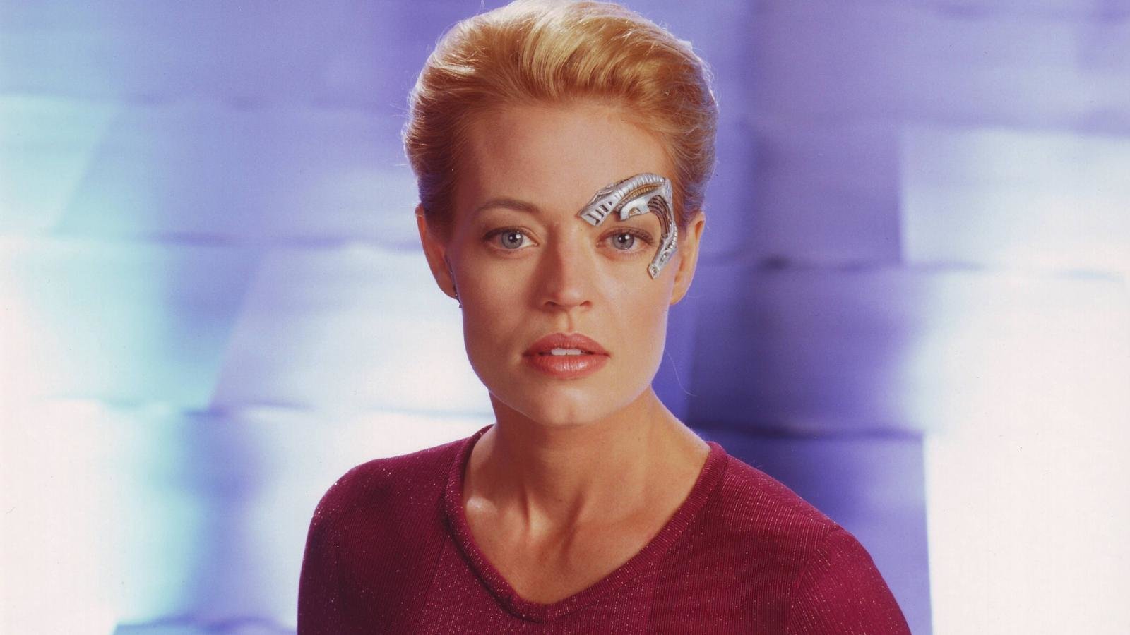Awesome Star Trek: Voyager free background ID:115457 for hd 1600x900 computer
