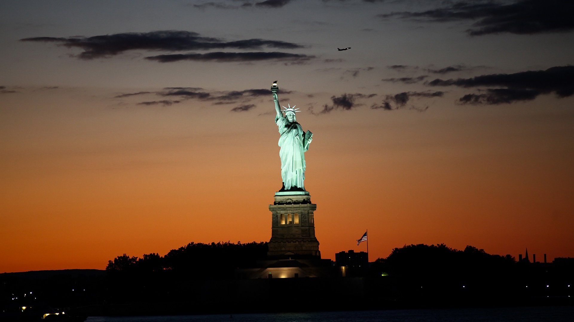 Download full hd 1080p Statue Of Liberty PC background ID:476002 for free