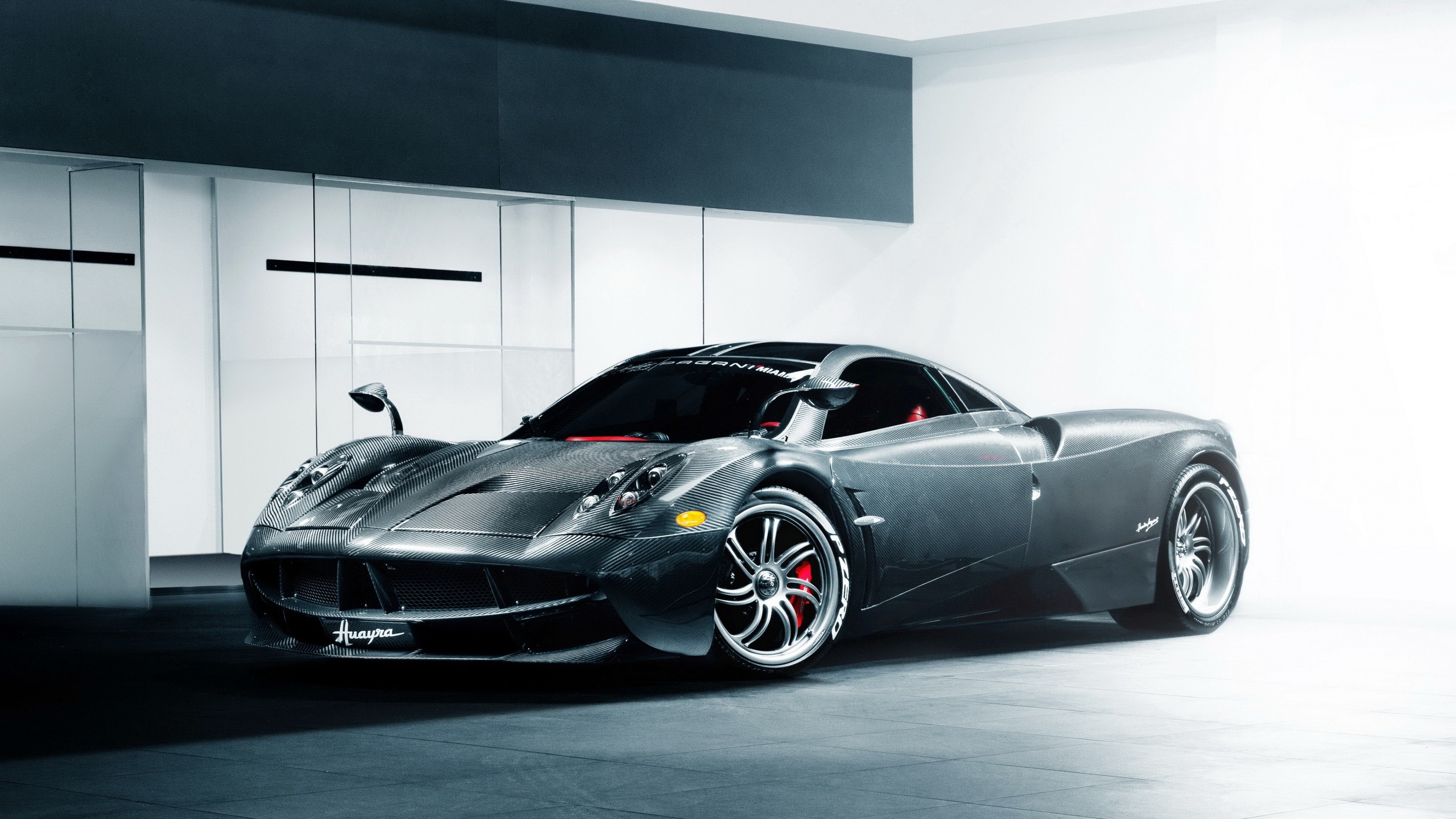 Free download Pagani Huayra background ID:160189 4k for computer