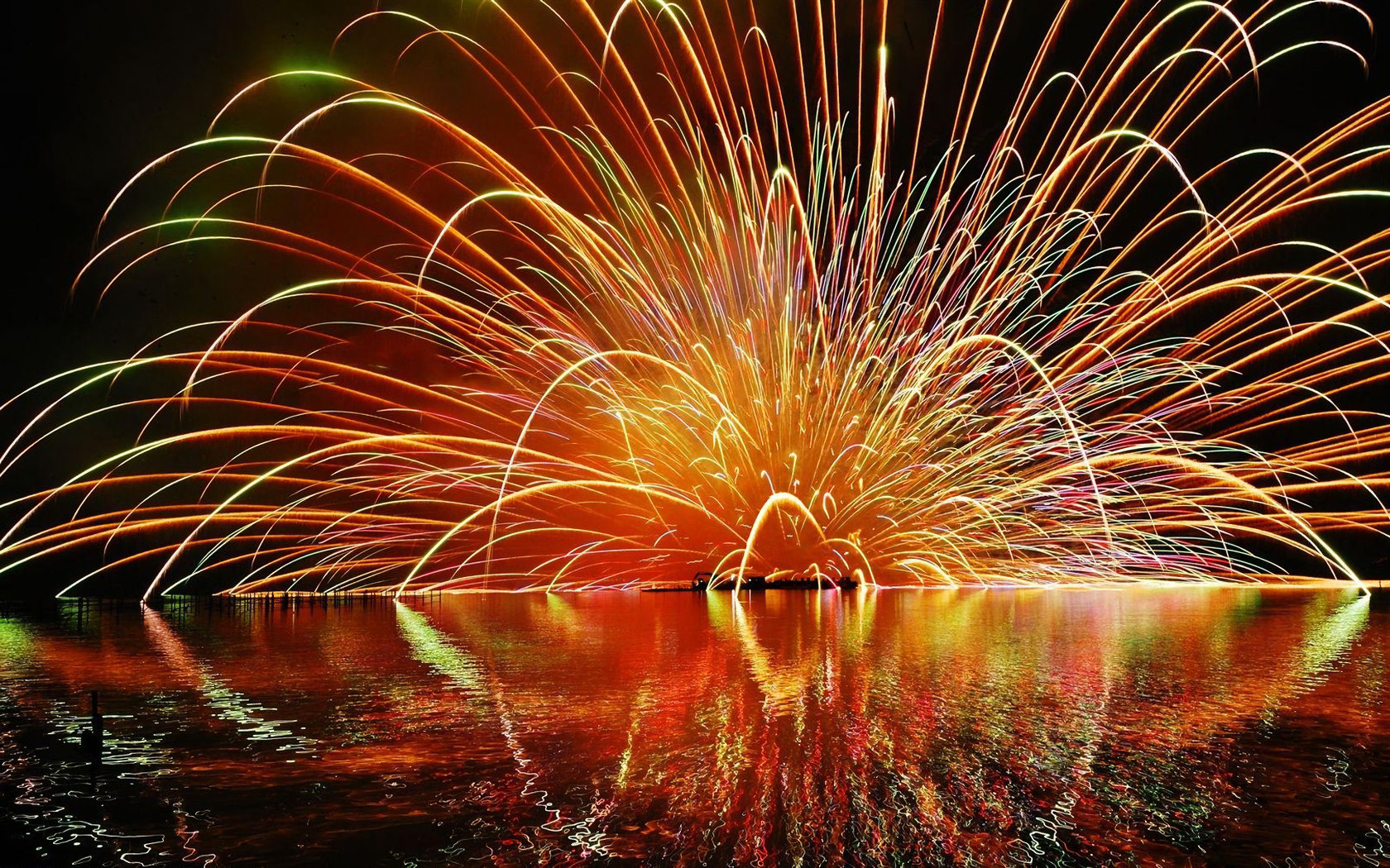 Best Fireworks background ID:384266 for High Resolution hd 1680x1050 computer