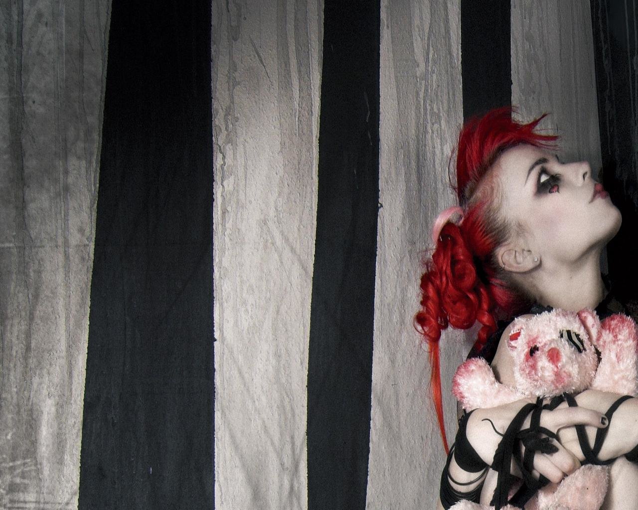 Free download Emilie Autumn background ID:379833 hd 1280x1024 for computer