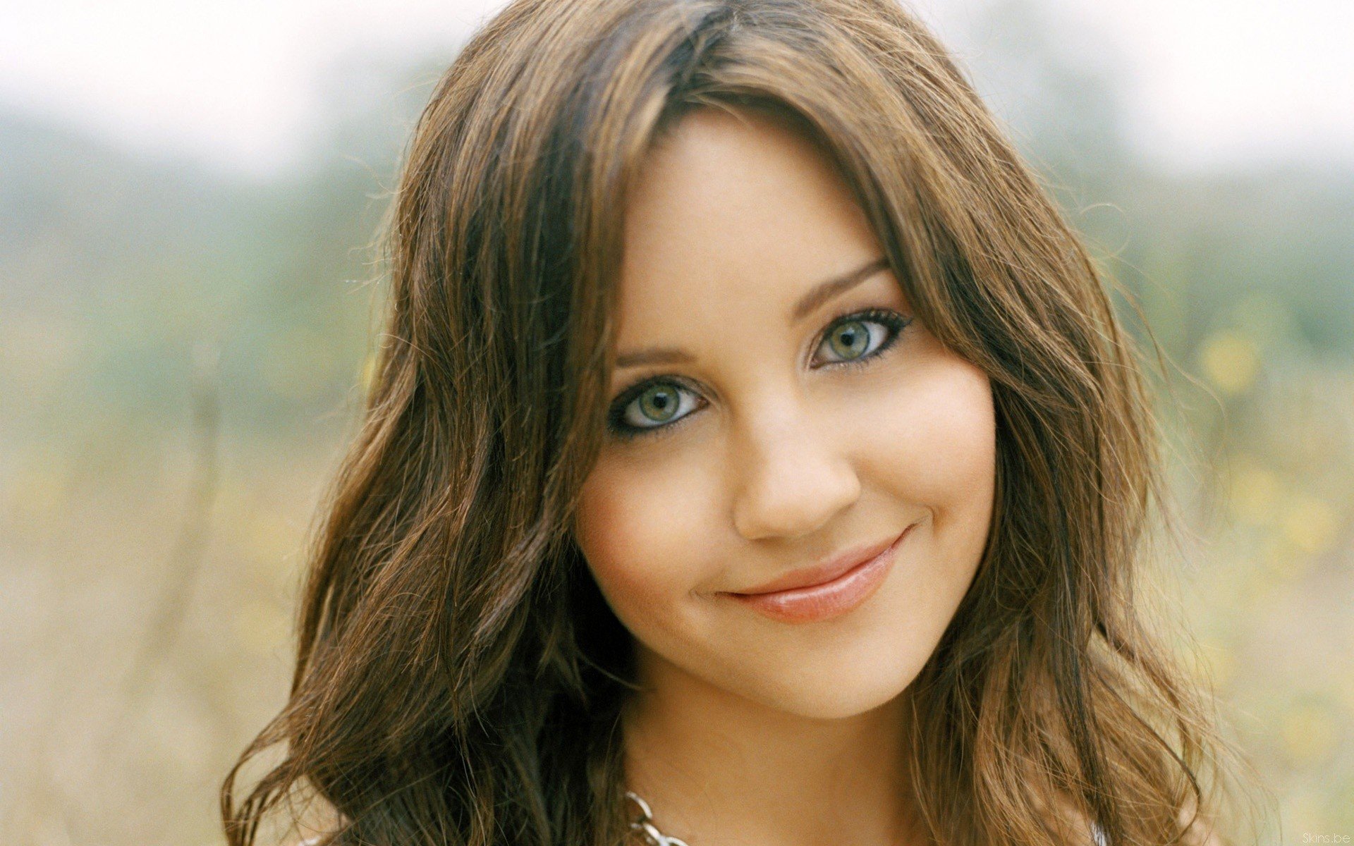 Awesome Amanda Bynes free background ID:142826 for hd 1920x1200 computer