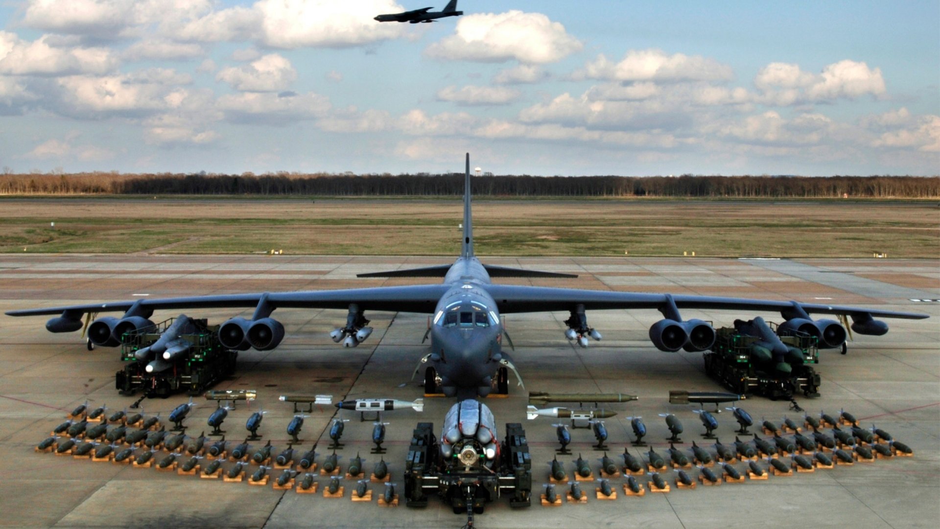 Free Boeing B-52 Stratofortress high quality wallpaper ID:495761 for full hd 1920x1080 PC