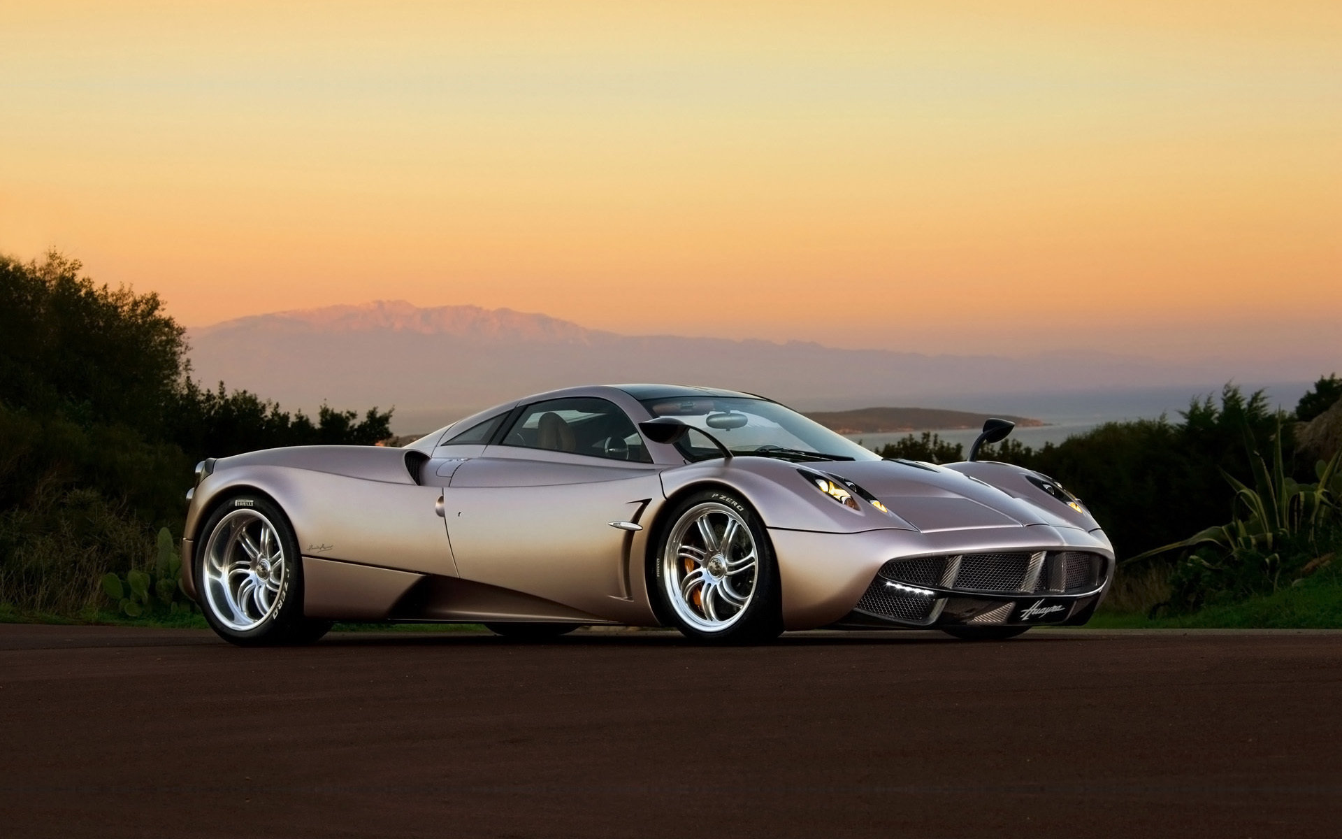 Free download Pagani background ID:141979 hd 1920x1200 for computer