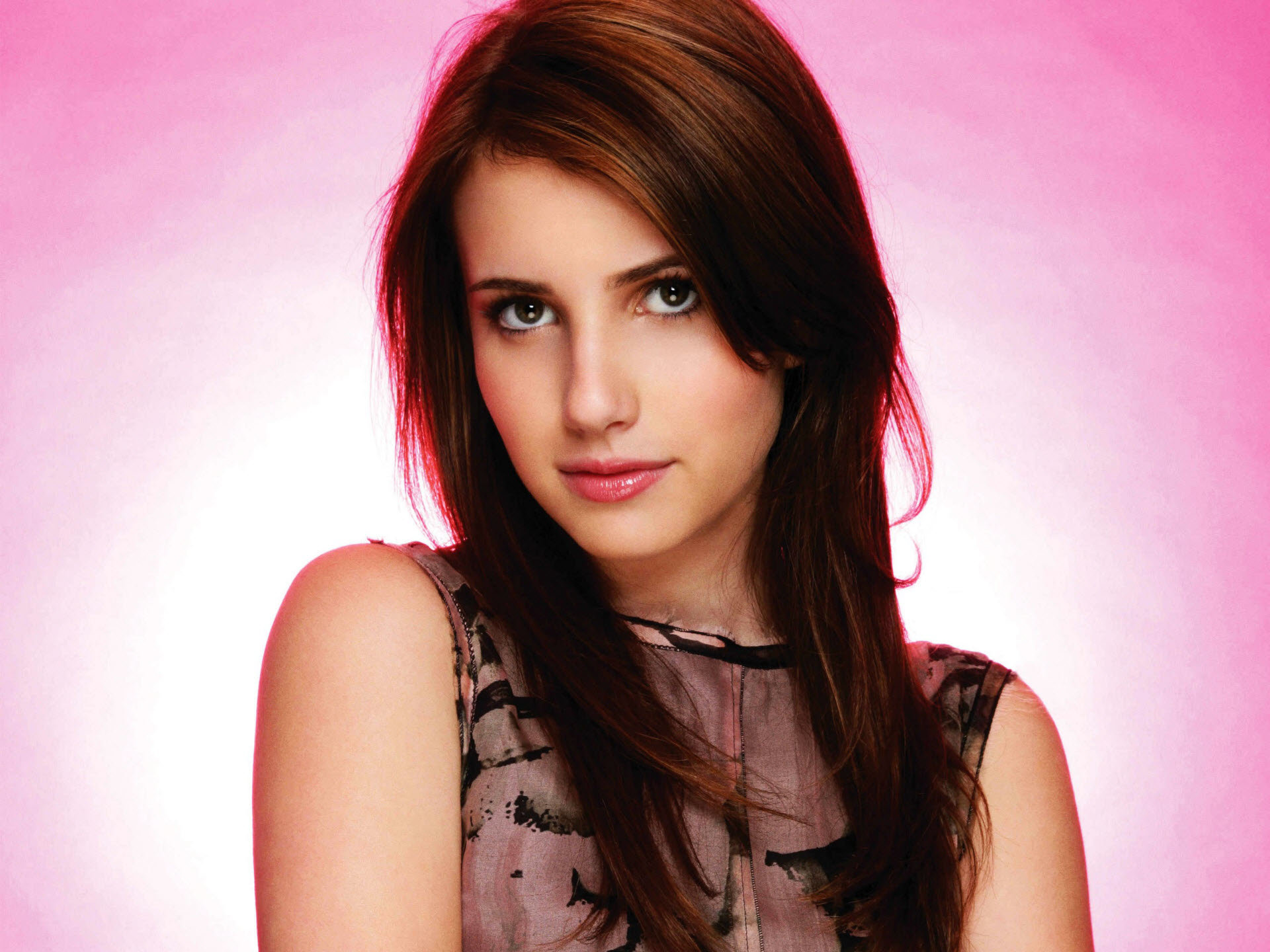 Awesome Emma Roberts free wallpaper ID:446093 for hd 1920x1440 desktop