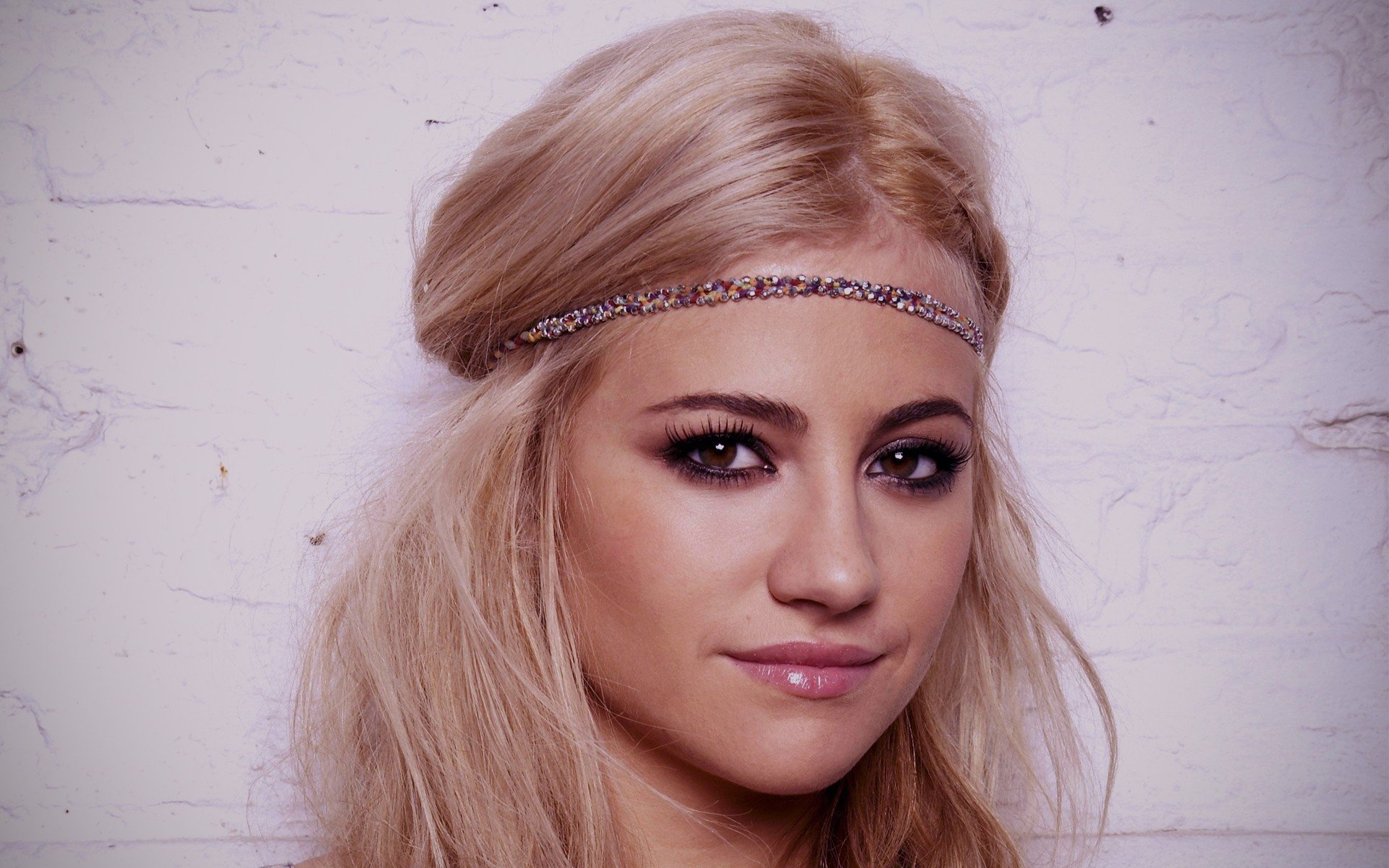 Best Pixie Lott background ID:410269 for High Resolution hd 1920x1200 PC