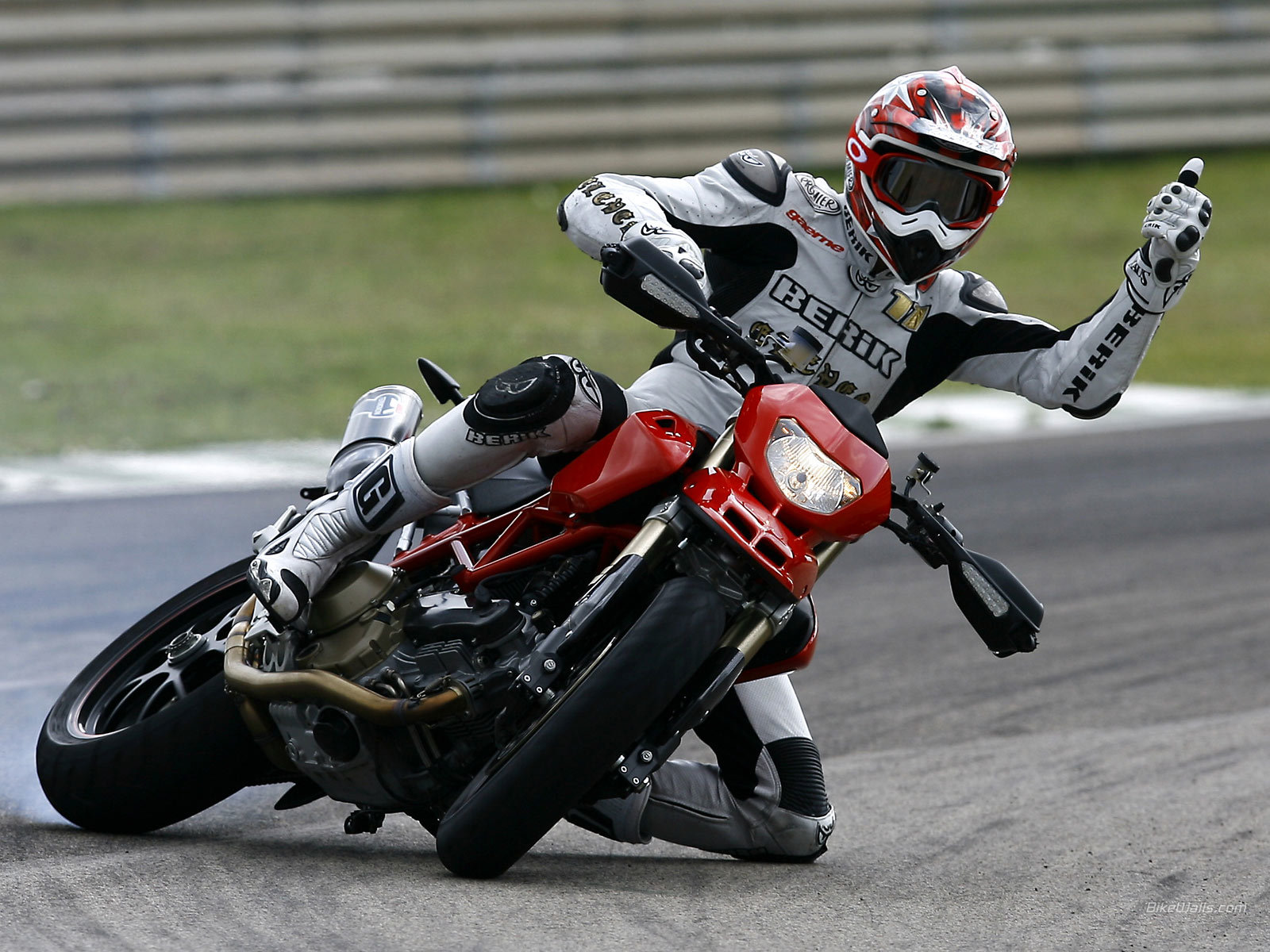 Free Ducati high quality background ID:474544 for hd 1600x1200 computer