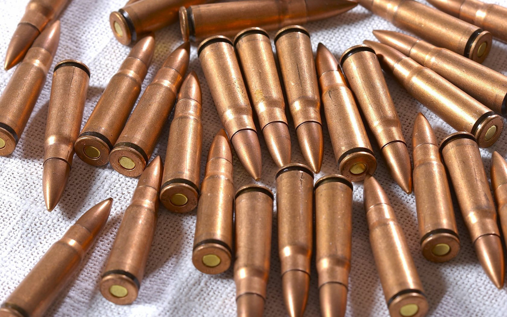Best Bullet background ID:306211 for High Resolution hd 1680x1050 PC