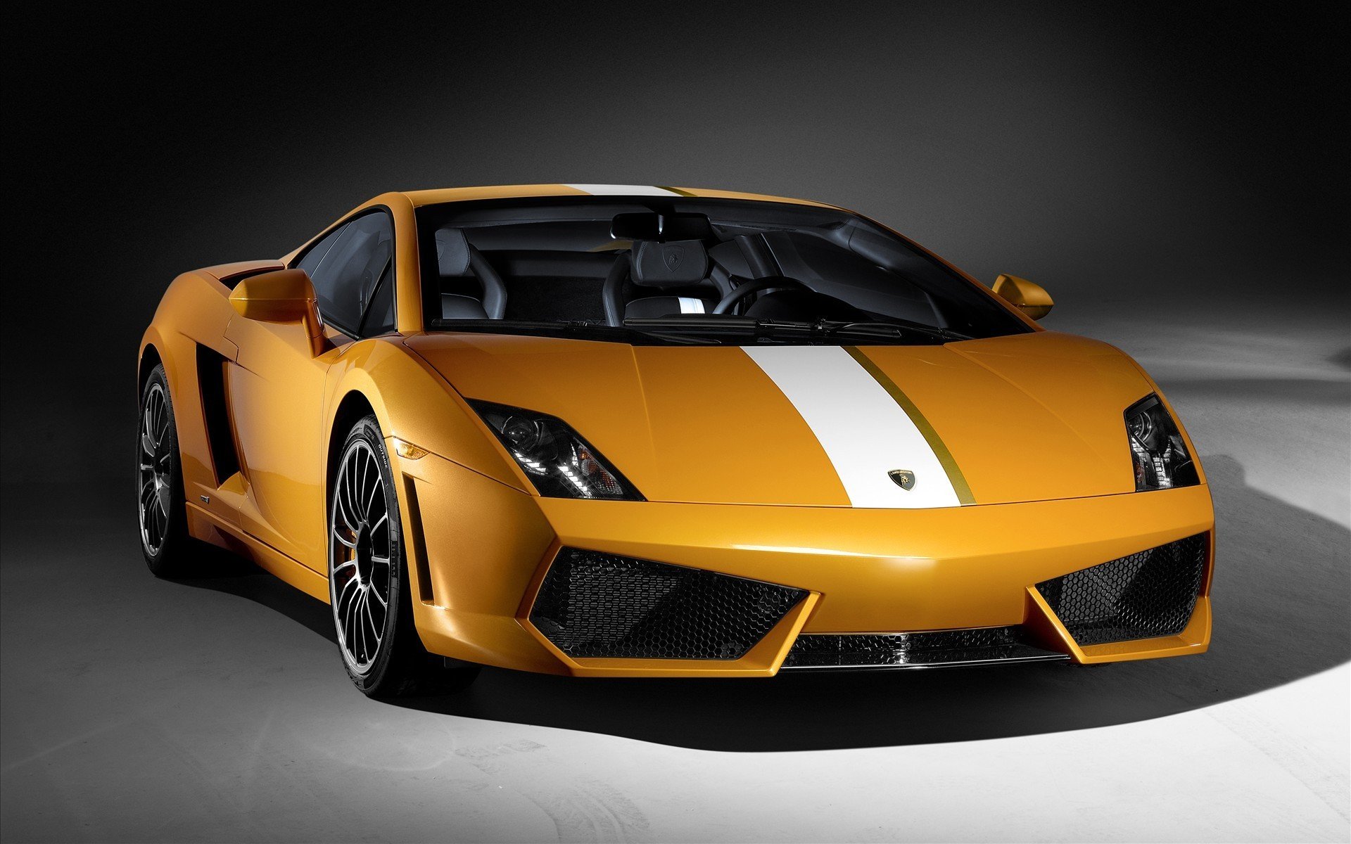 Awesome Lamborghini free background ID:284857 for hd 1920x1200 desktop
