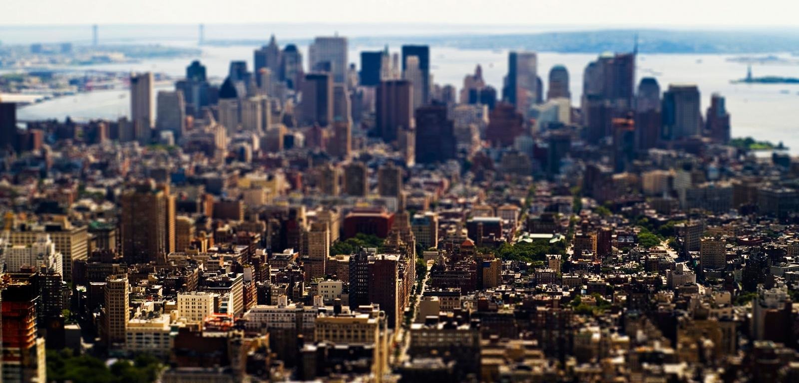 Awesome Tilt Shift free background ID:278006 for hd 1600x768 desktop
