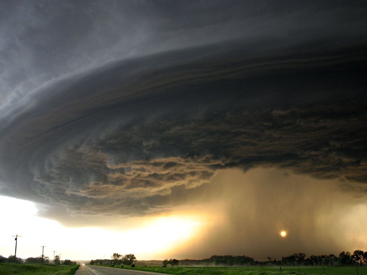 Awesome Storm free background ID:72797 for hd 1280x960 desktop