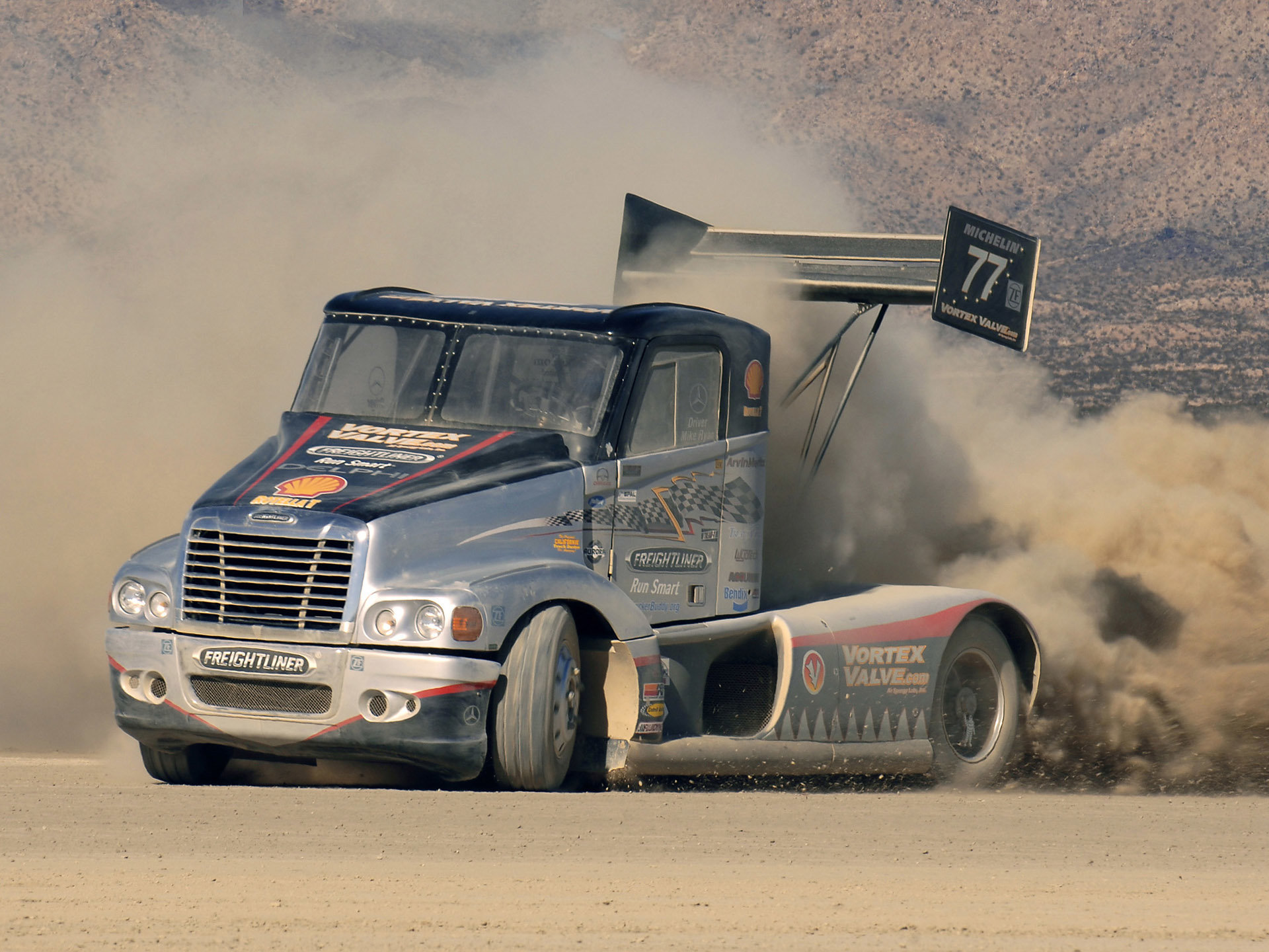 High resolution Freightliner hd 1920x1440 background ID:474402 for PC