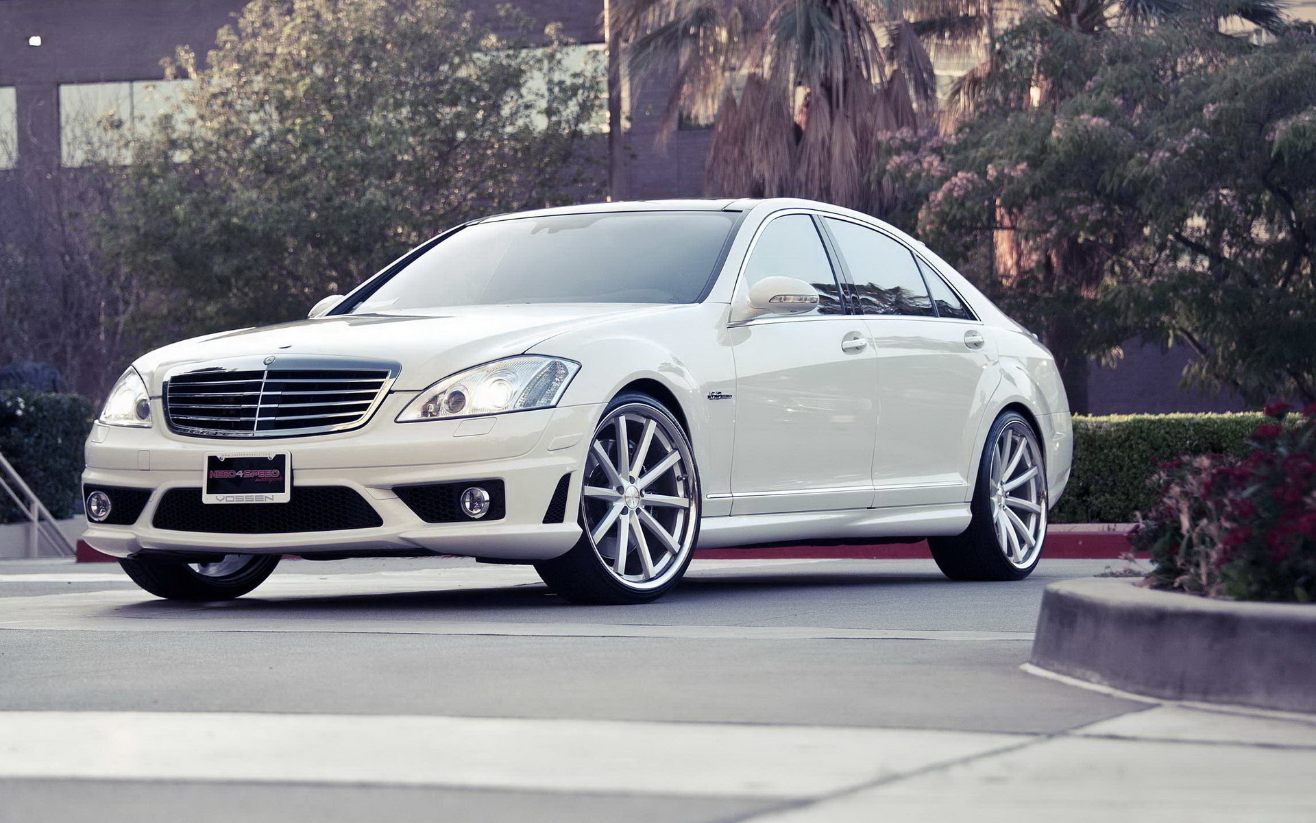 Awesome Mercedes Benz free wallpaper ID:362695 for hd 1920x1200 PC
