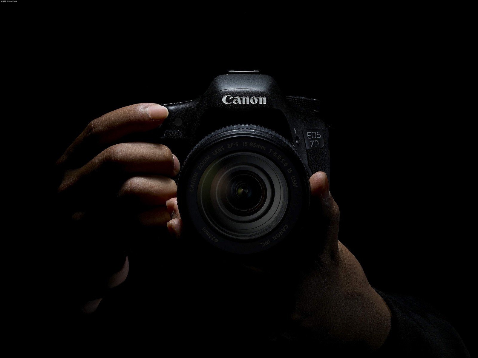 Free download Canon background ID:191272 hd 1600x1200 for desktop