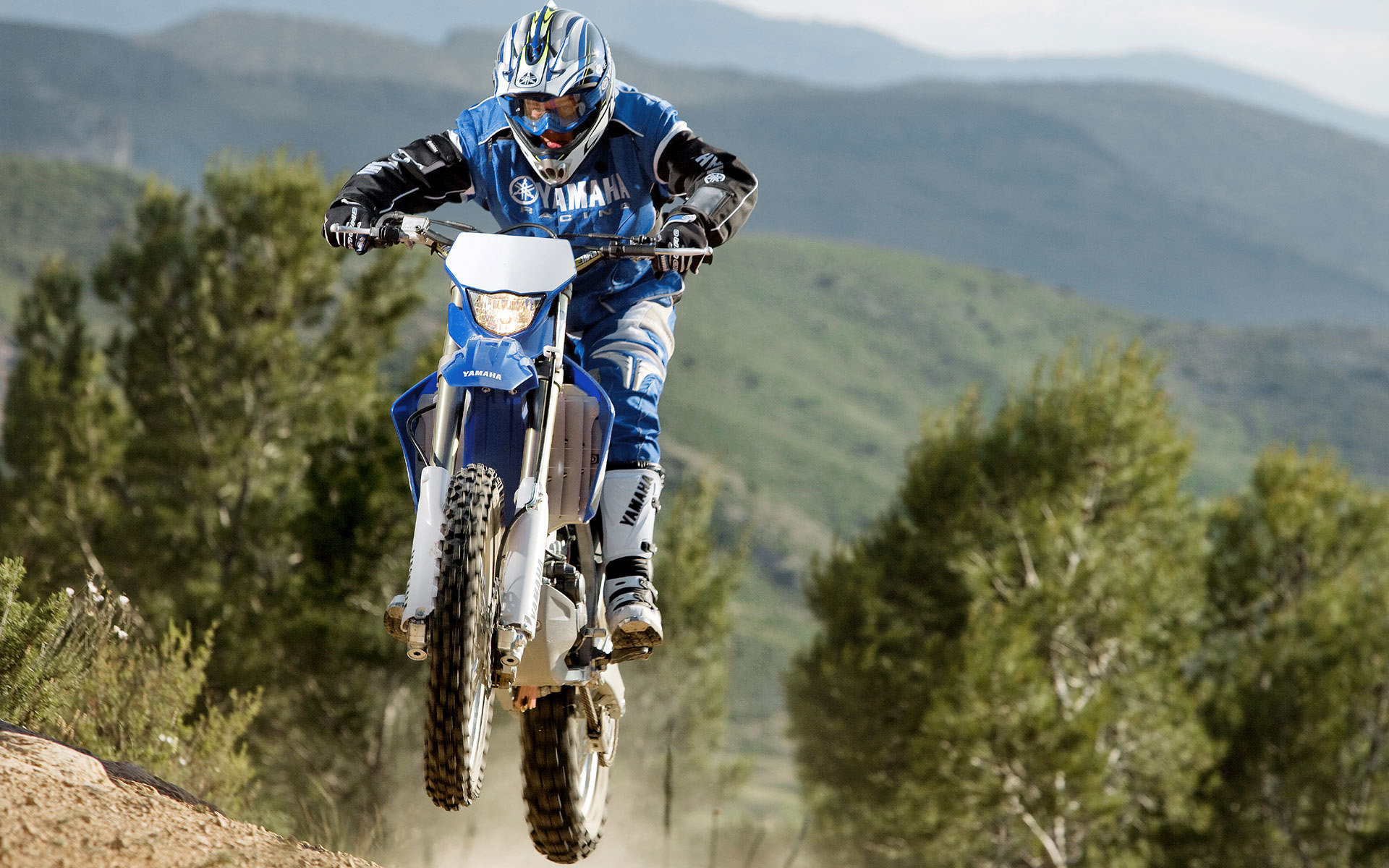 High resolution Motocross (Dirt Bike) hd 1920x1200 wallpaper ID:378370 for desktop